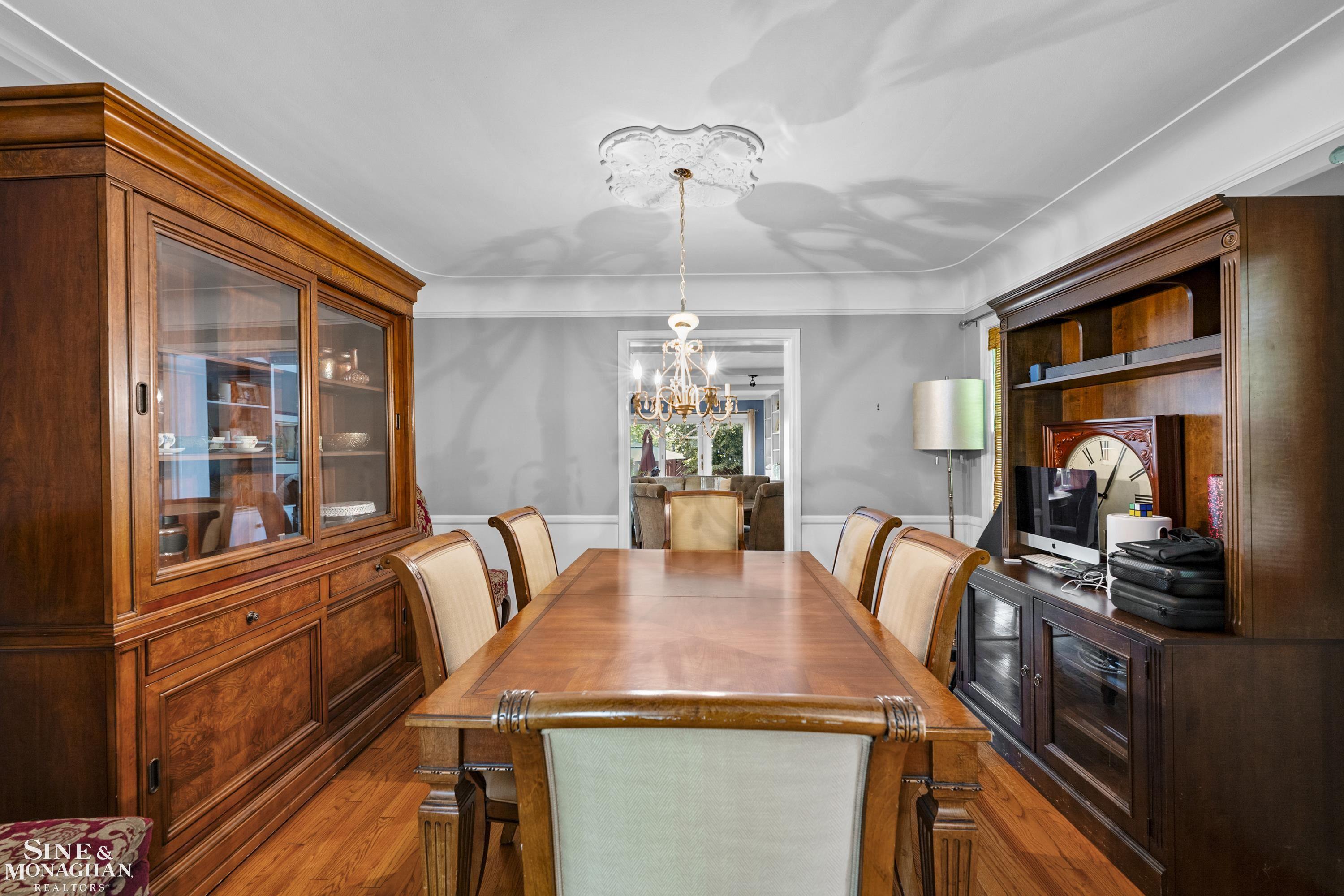 433 Maison Road