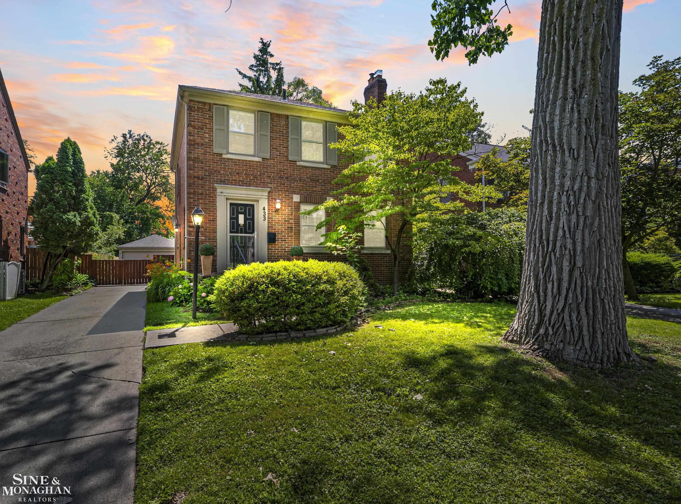 433 Maison Road