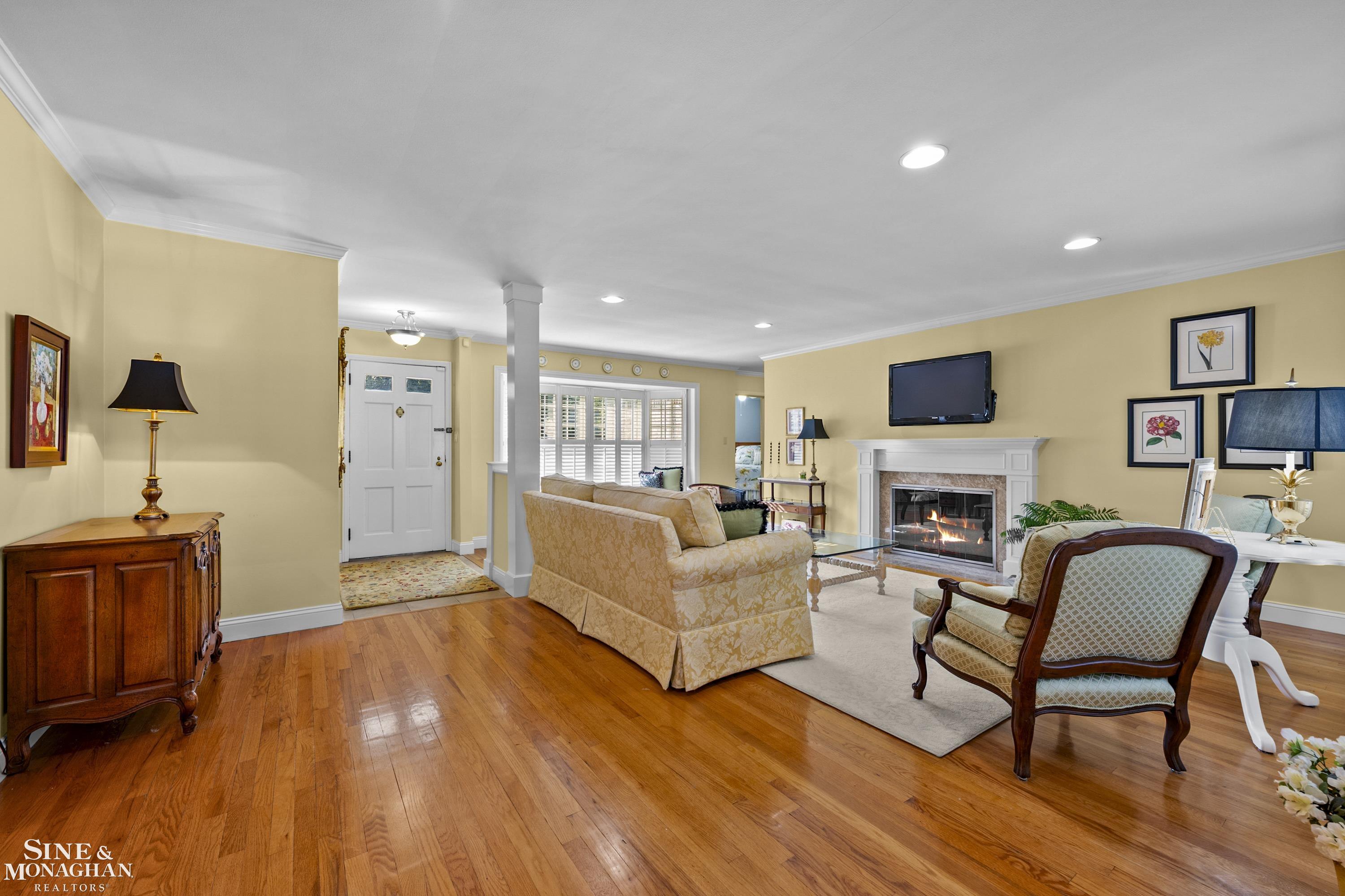 243 Beaupre Avenue
