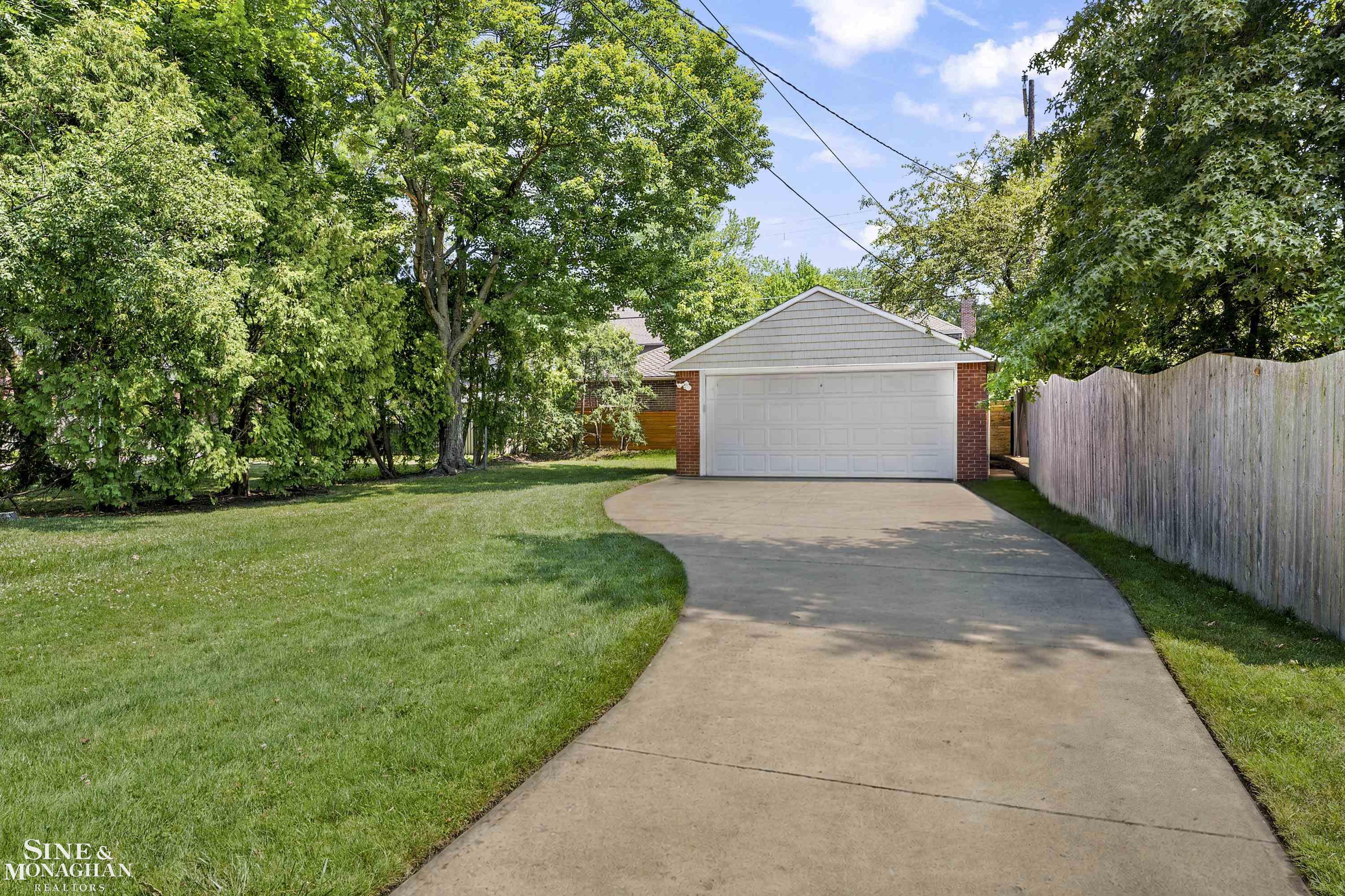 1268 Audubon Road