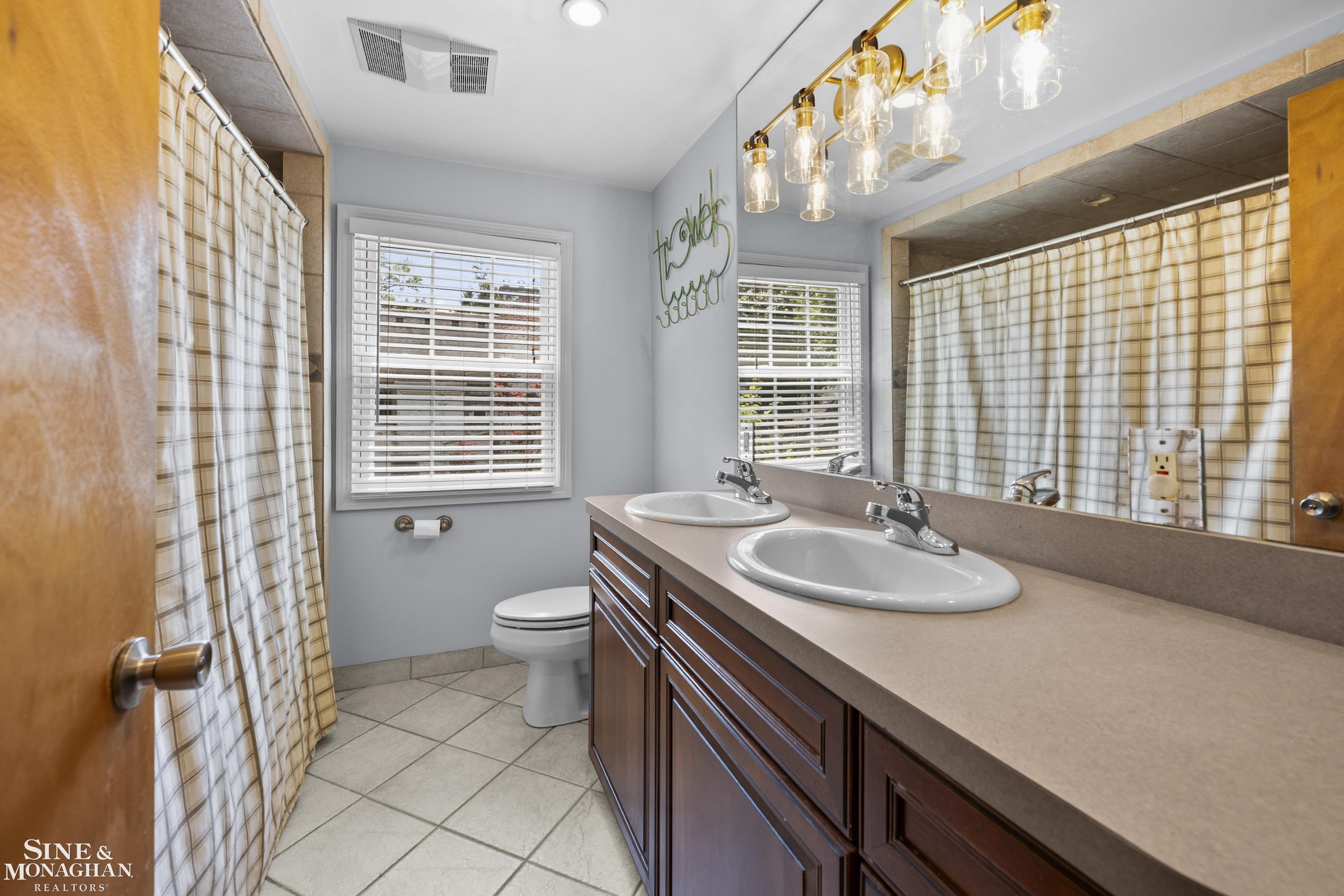 1268 Audubon Road