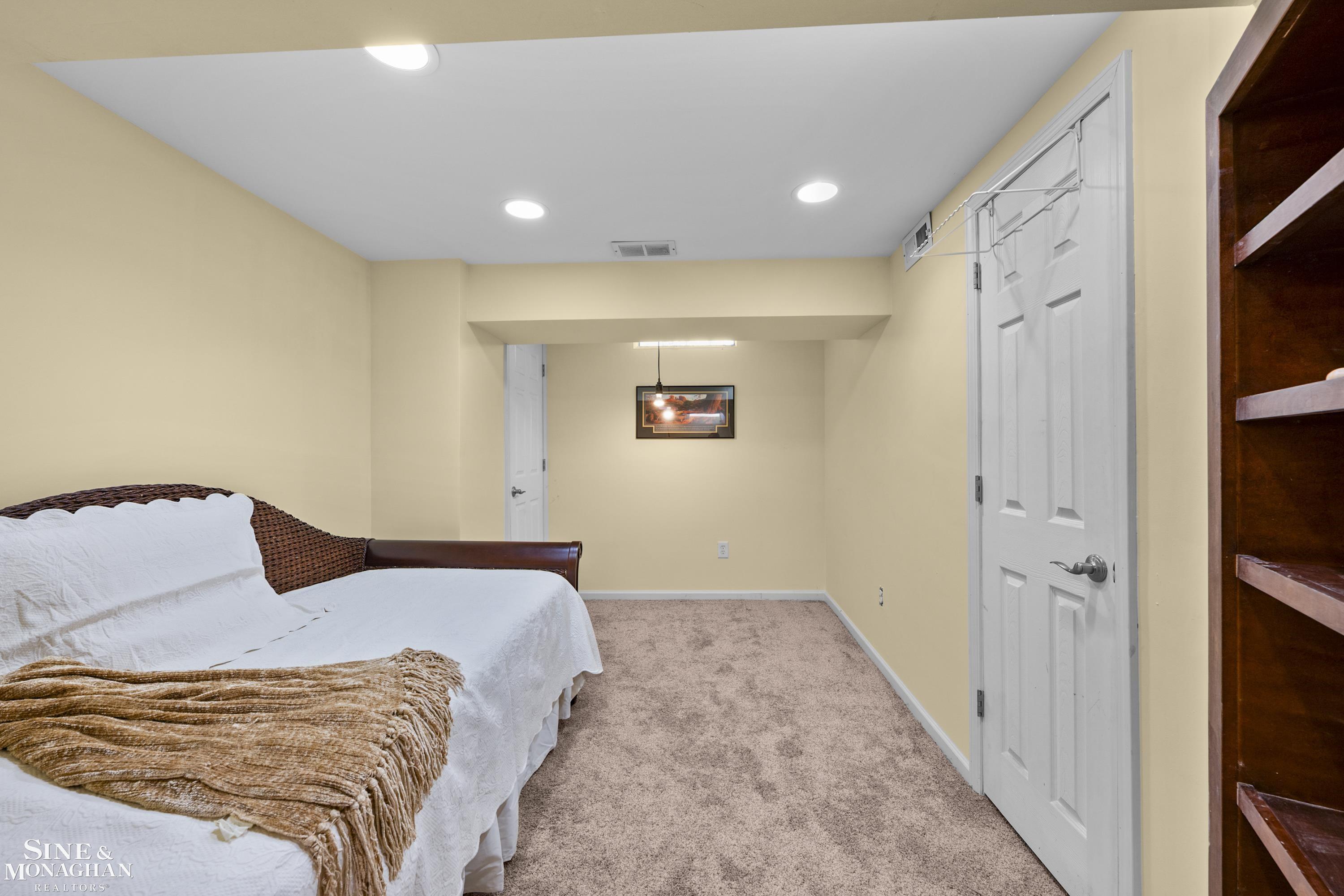 1268 Audubon Road