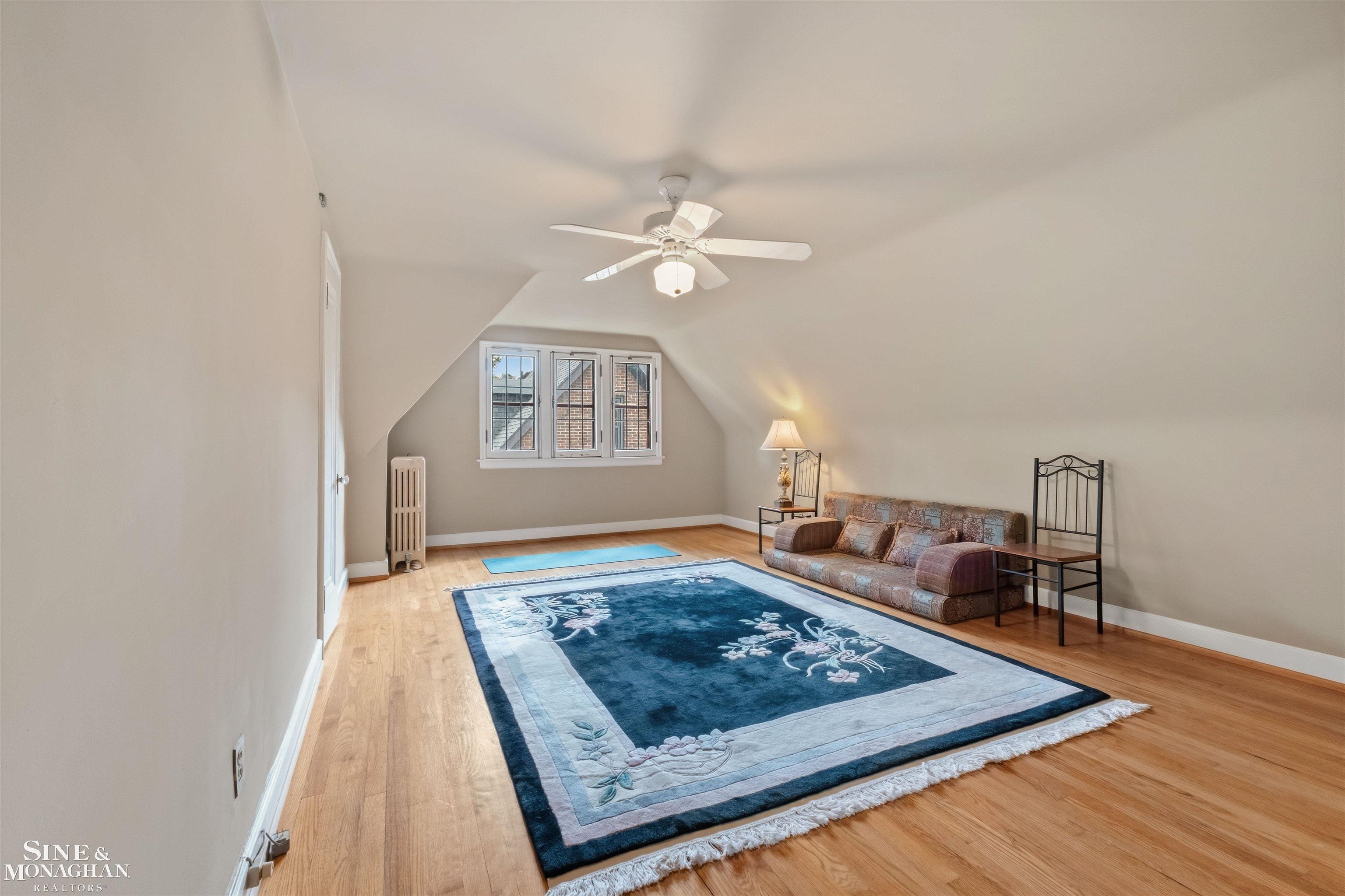 852 Whittier Road