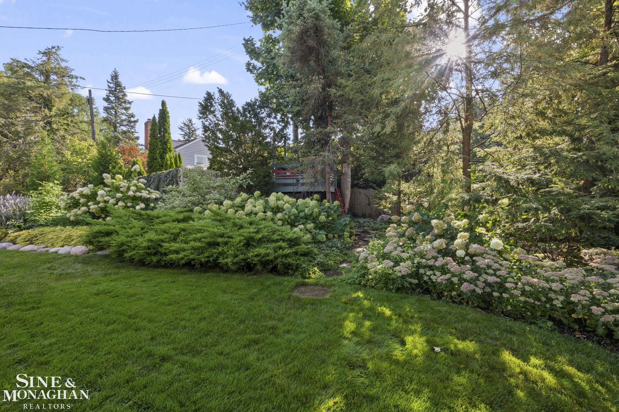 332 Kercheval Avenue