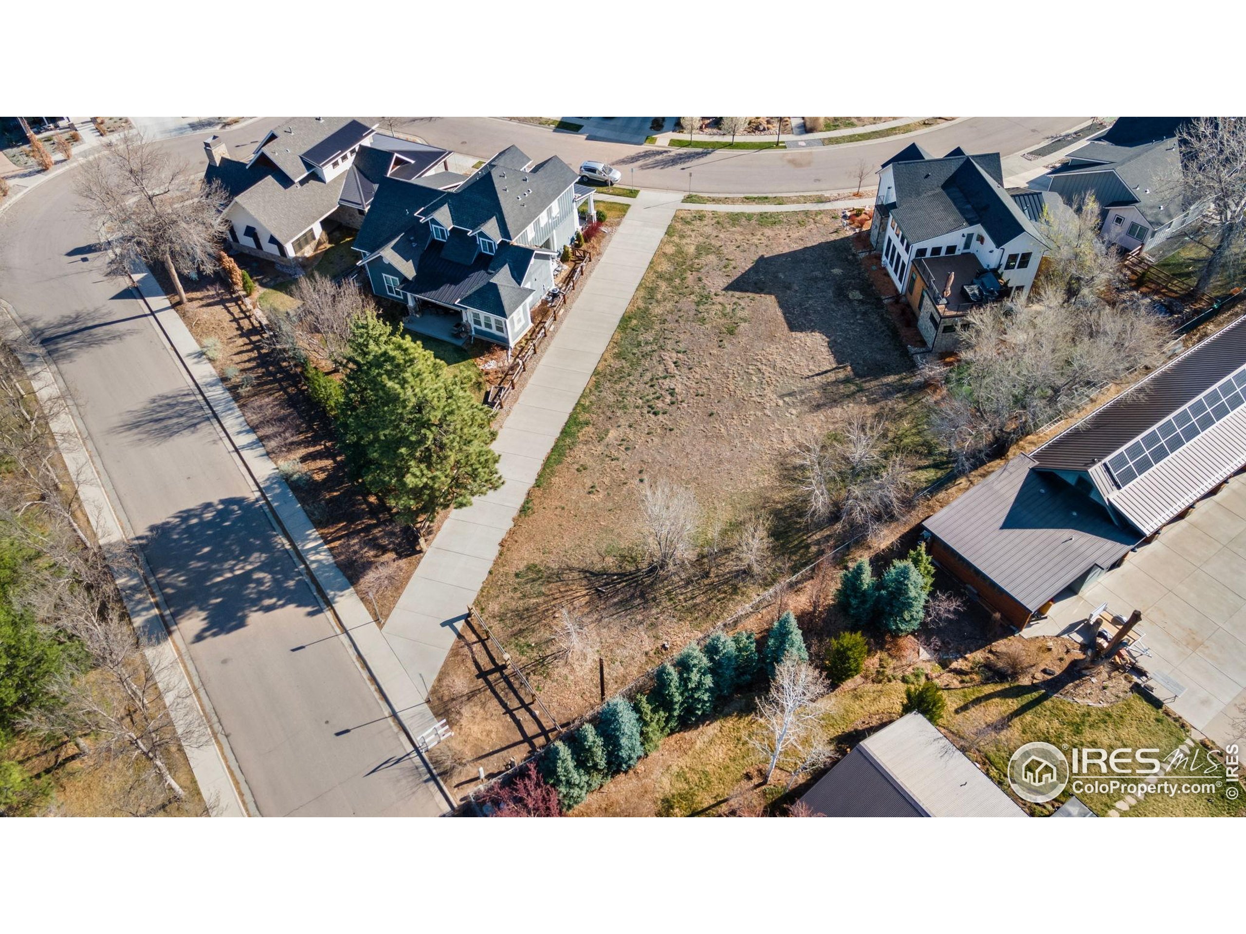 747 Peregoy Farms Way