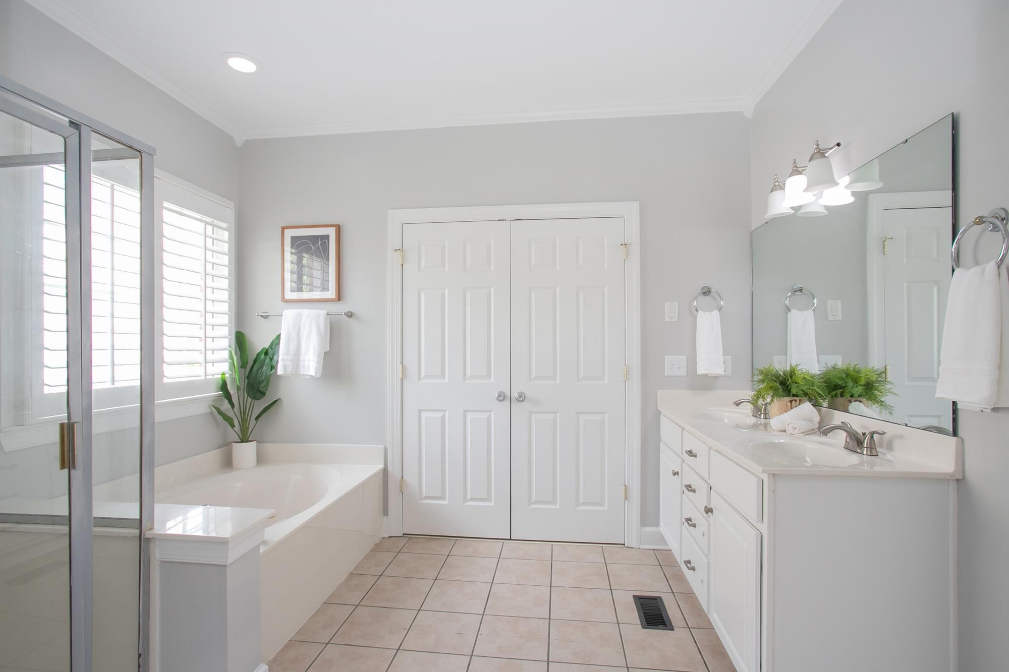 1329 Wexford Downs Ln