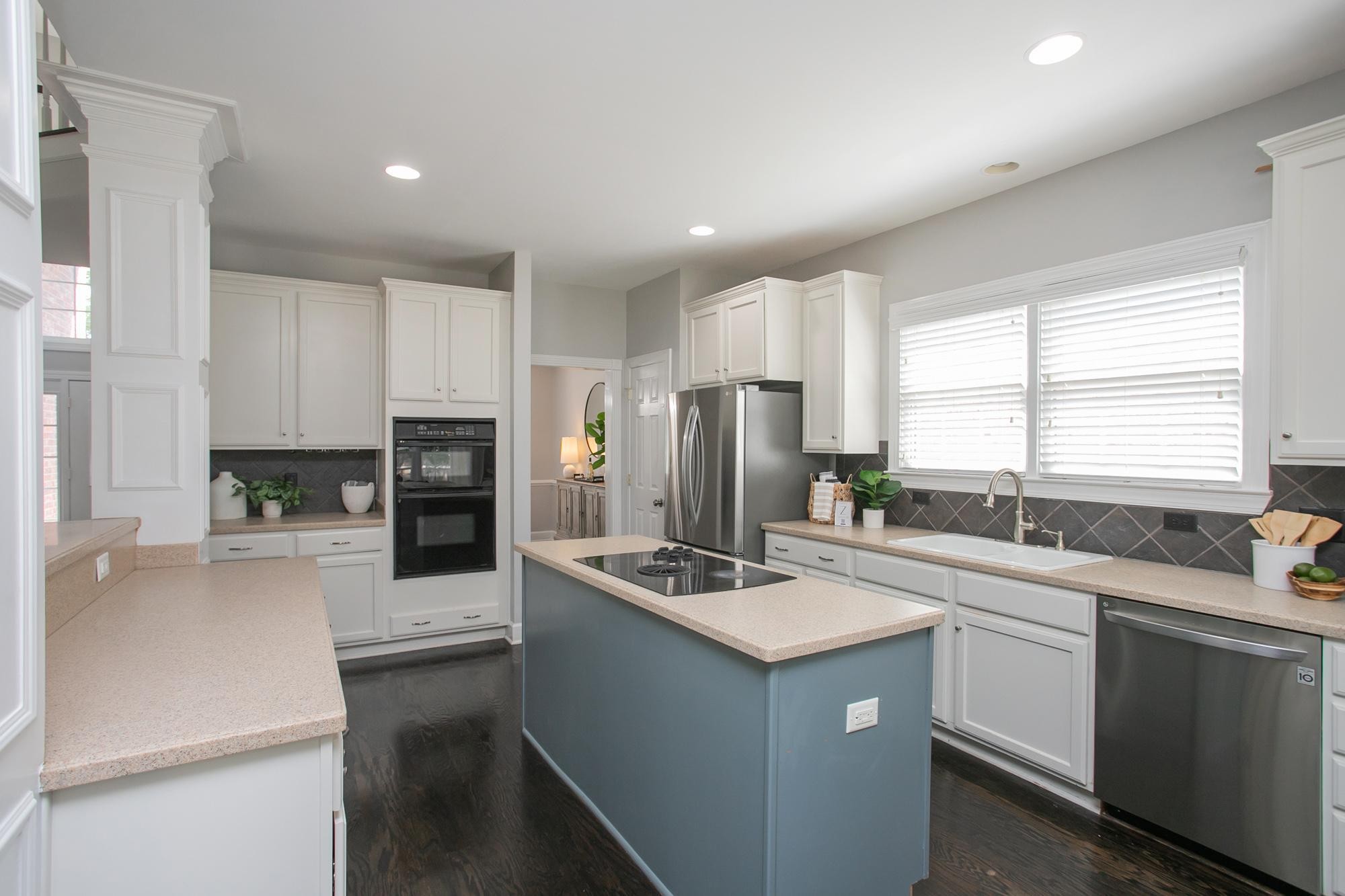 1329 Wexford Downs Ln