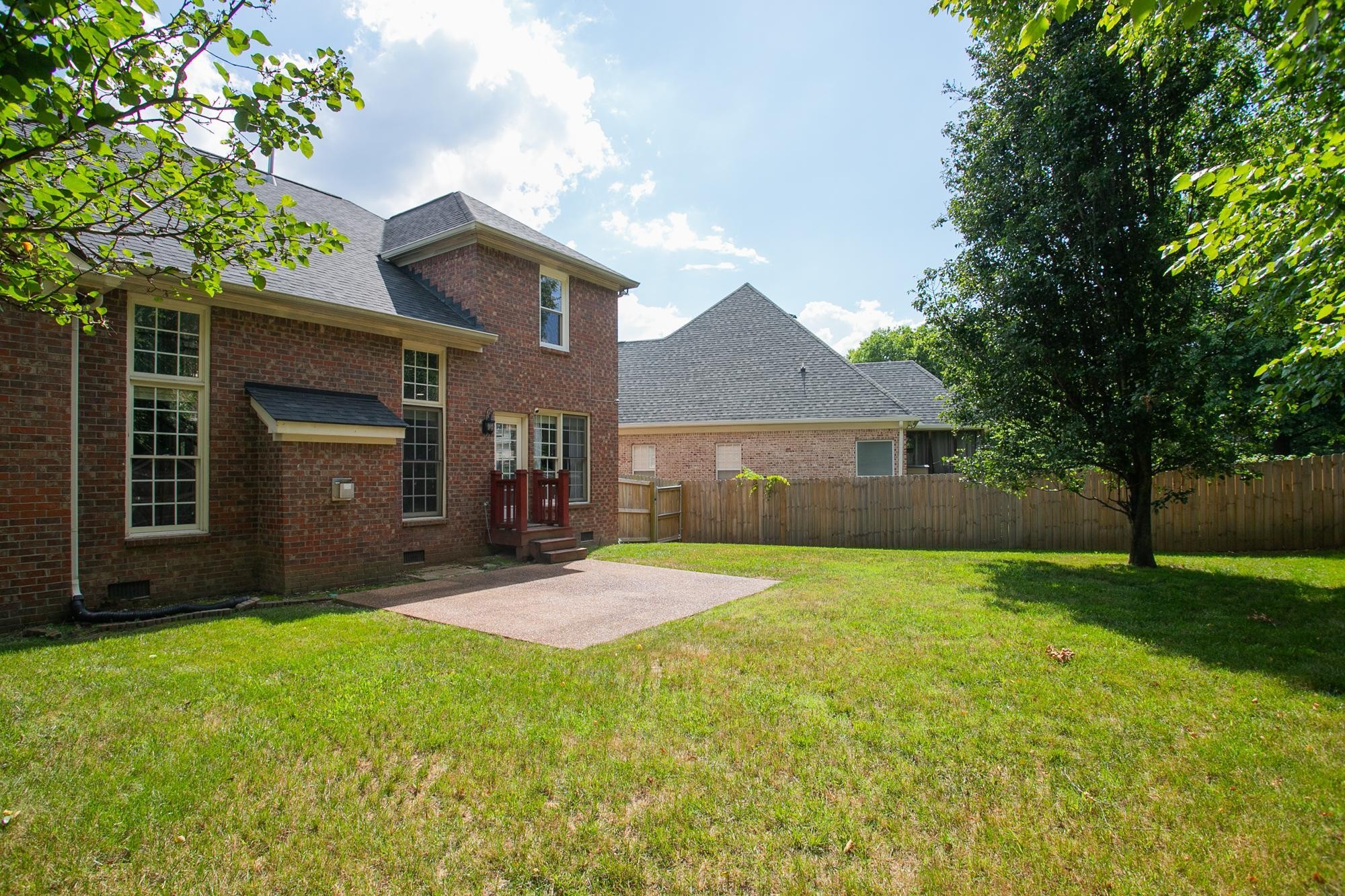 1329 Wexford Downs Ln