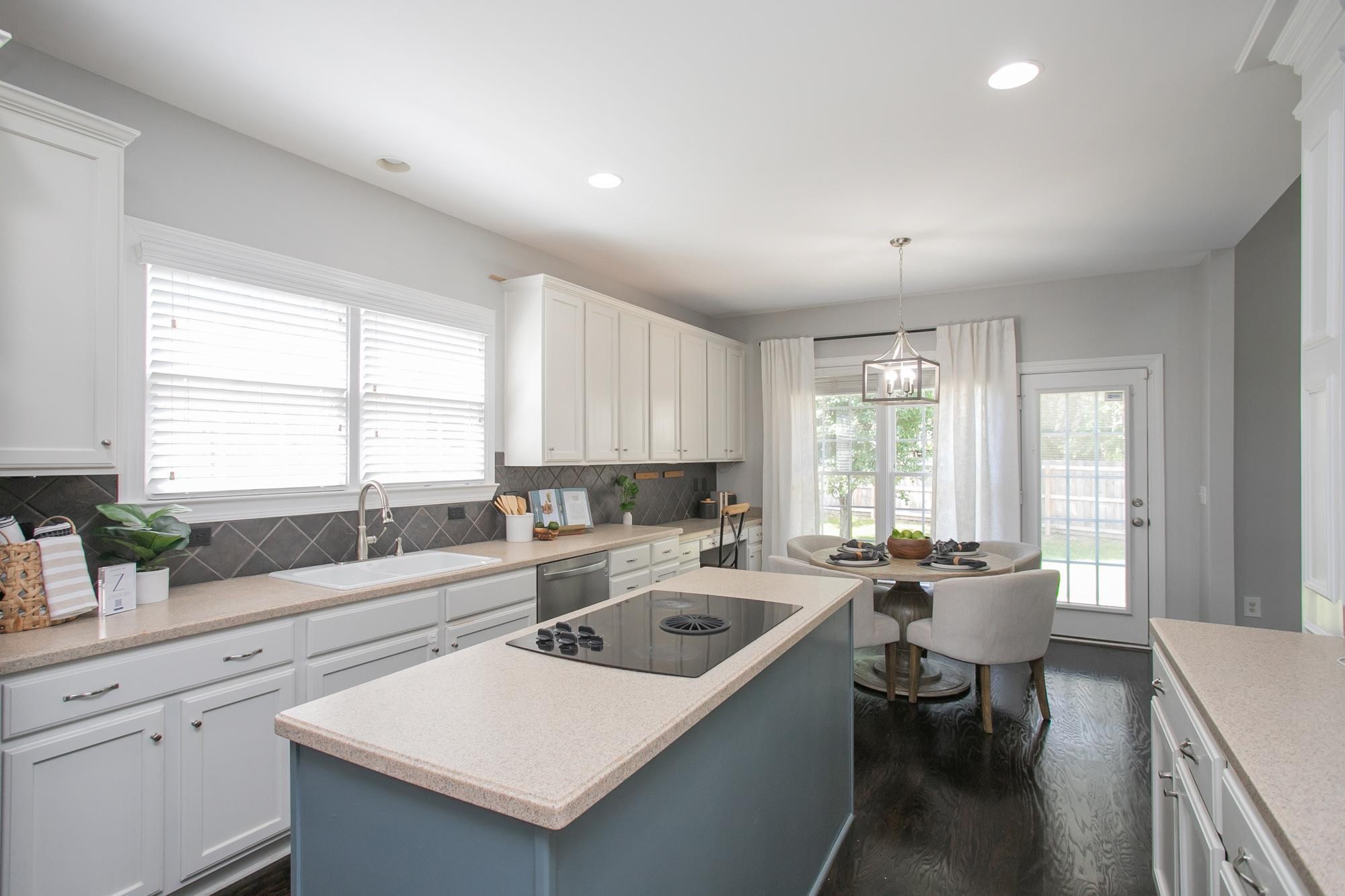 1329 Wexford Downs Ln