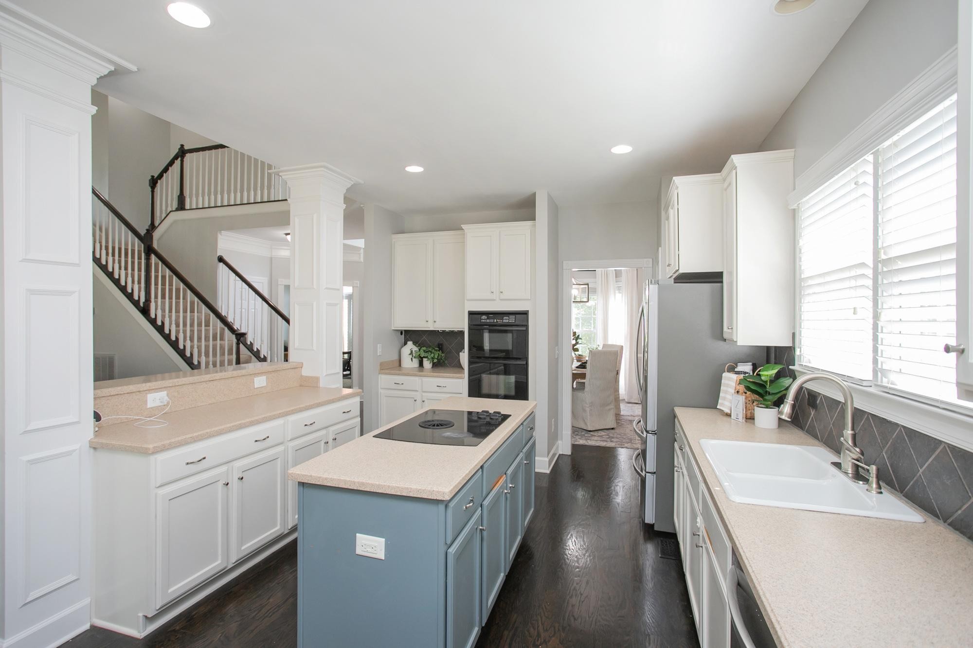 1329 Wexford Downs Ln
