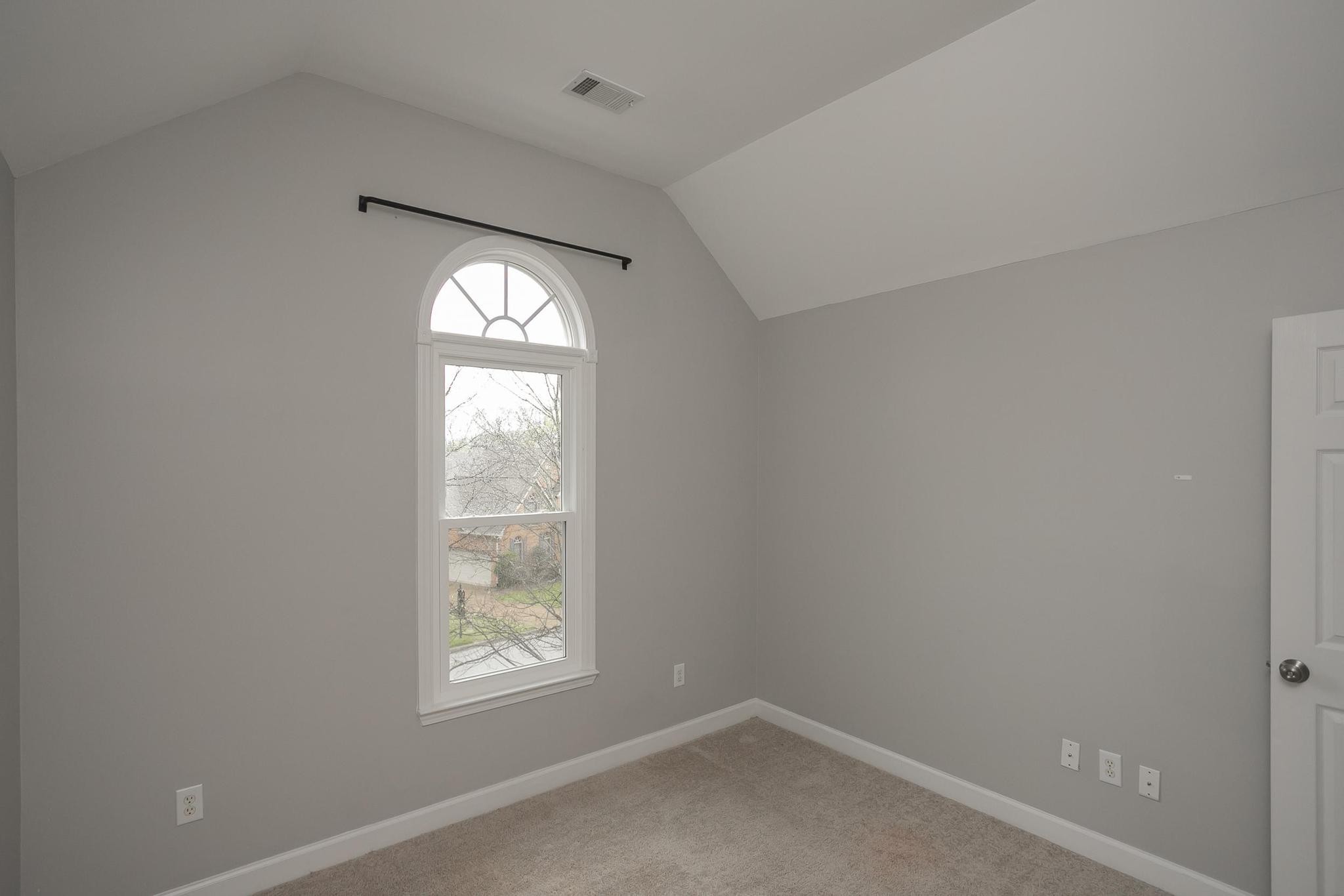 1329 Wexford Downs Ln