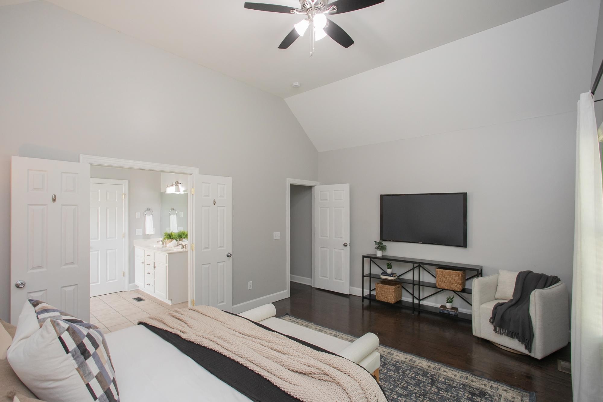 1329 Wexford Downs Ln
