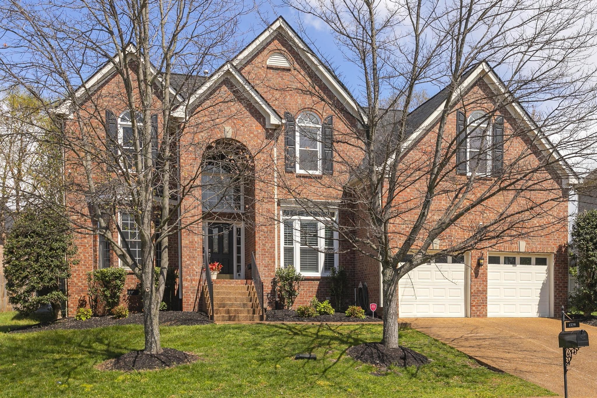 1329 Wexford Downs Ln