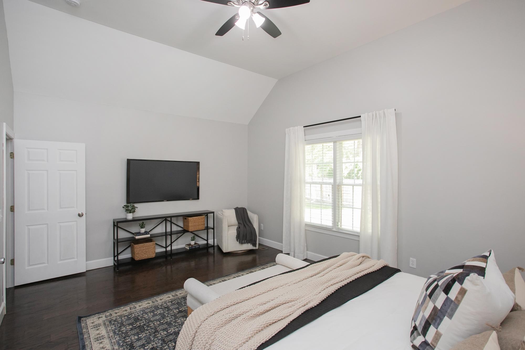 1329 Wexford Downs Ln
