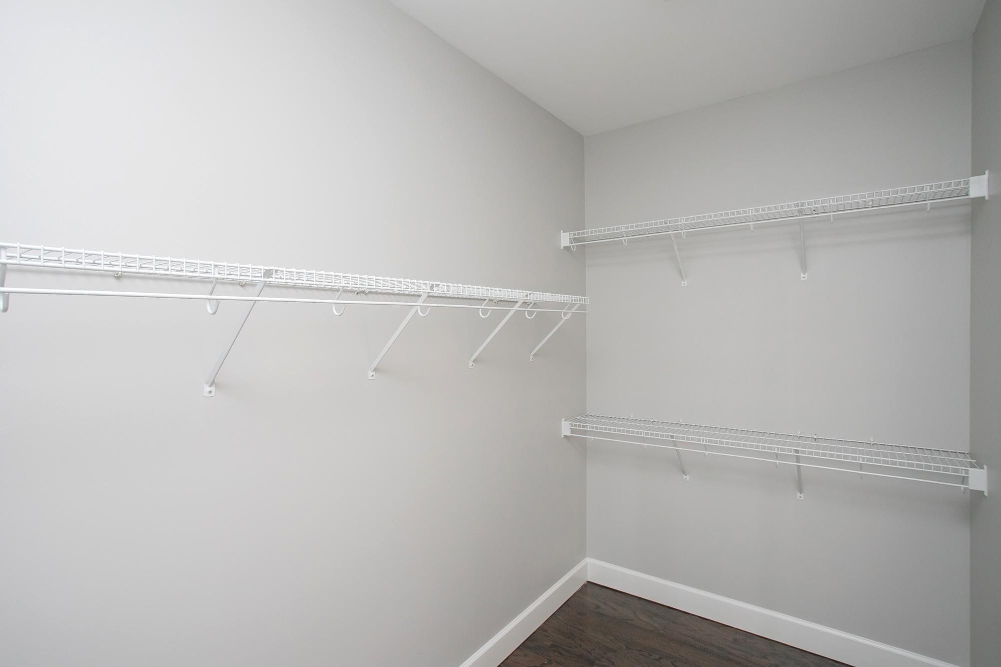 1329 Wexford Downs Ln
