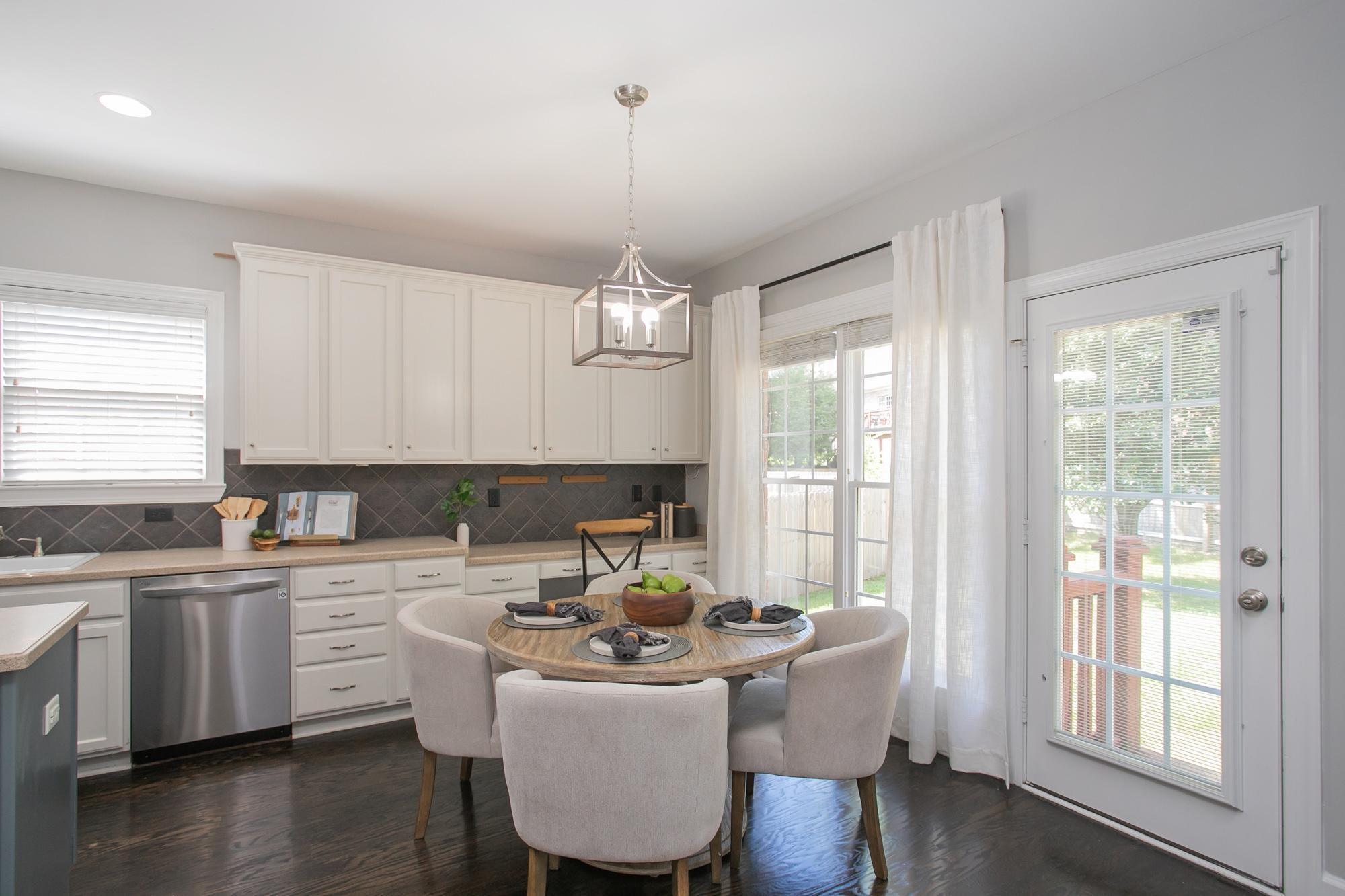 1329 Wexford Downs Ln