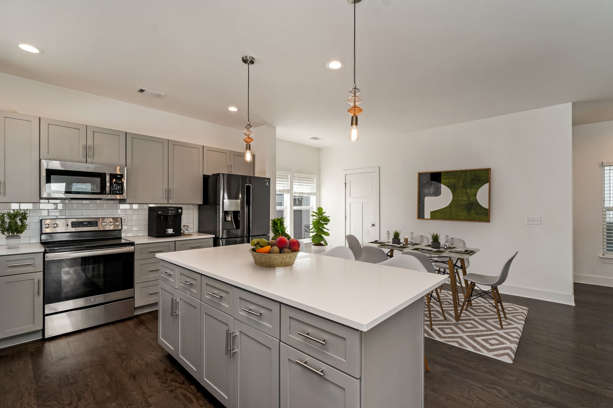 1633 54th Ave, N Unit: 11
