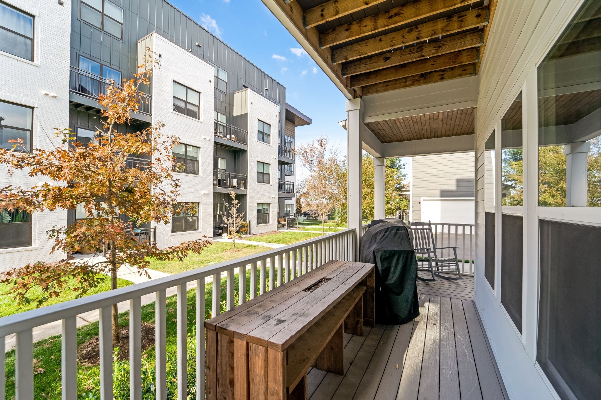 1633 54th Ave, N Unit: 11