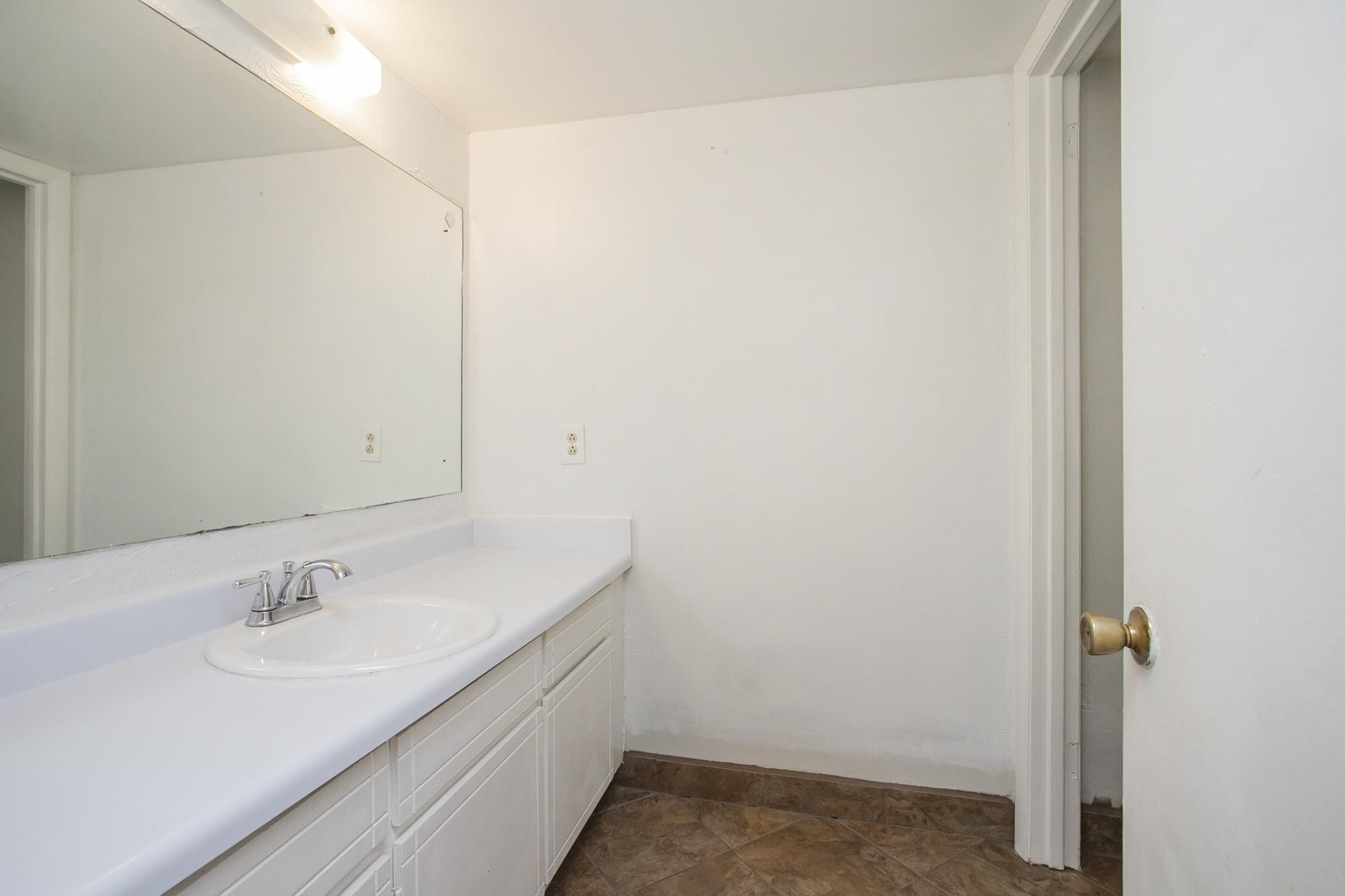 4958 Edmondson Pike Unit: 7