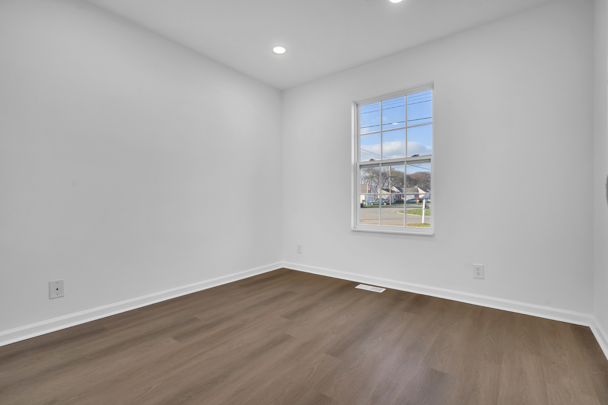2428 Egret Dr