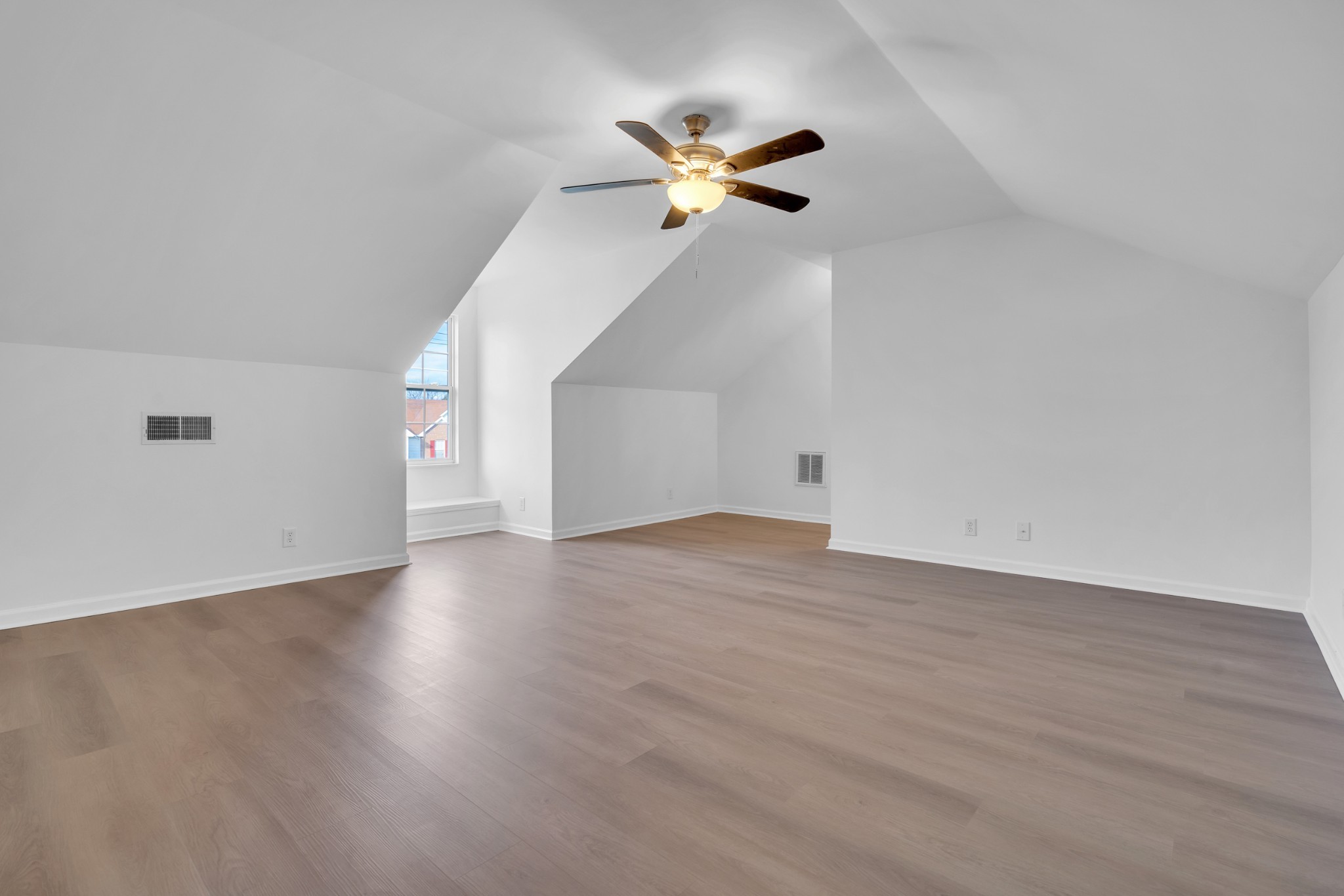 2428 Egret Dr