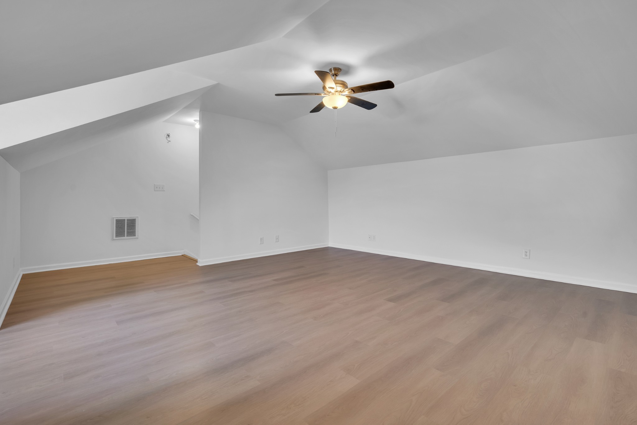 2428 Egret Dr