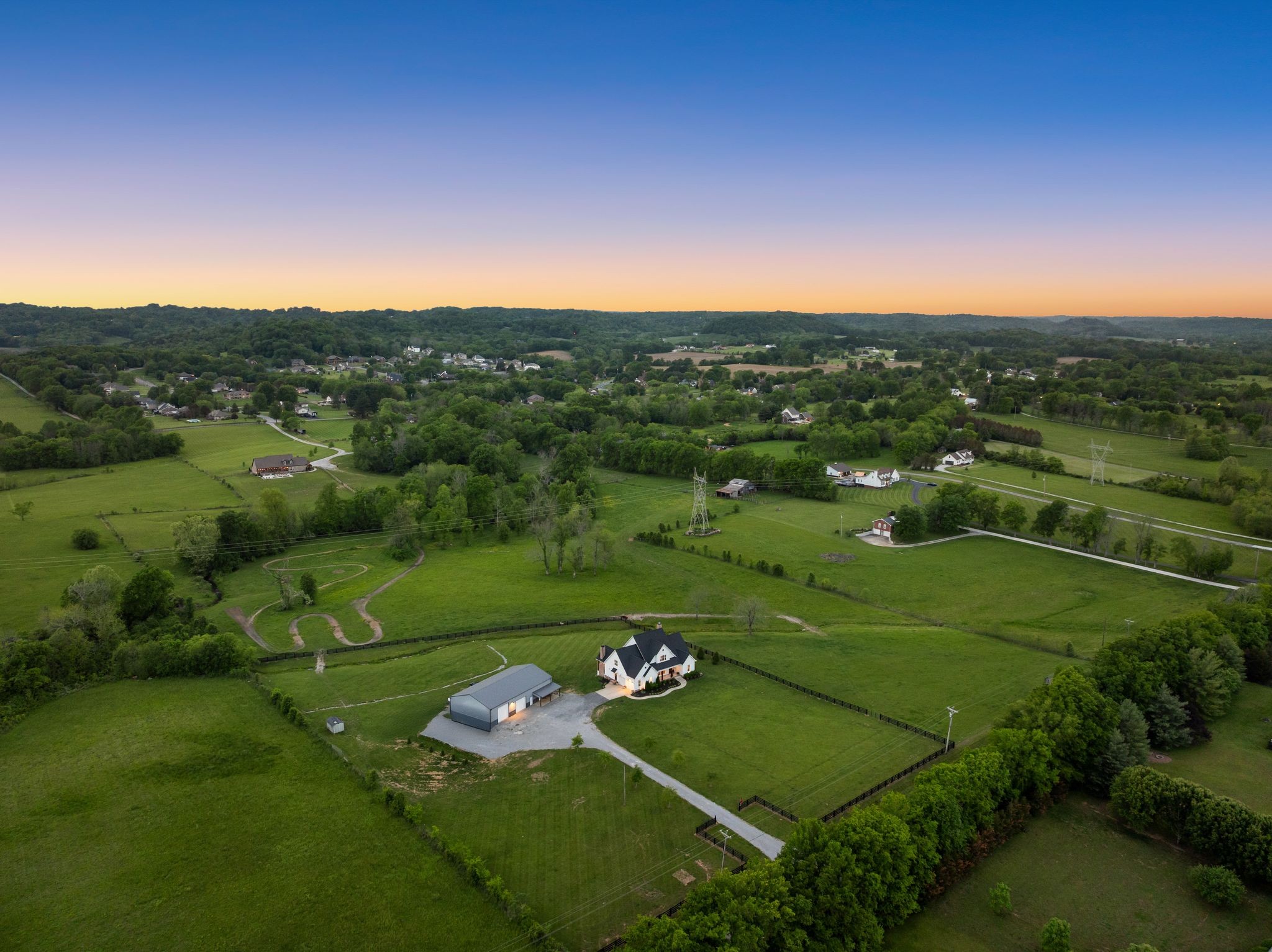 1253 Carters Creek Pike