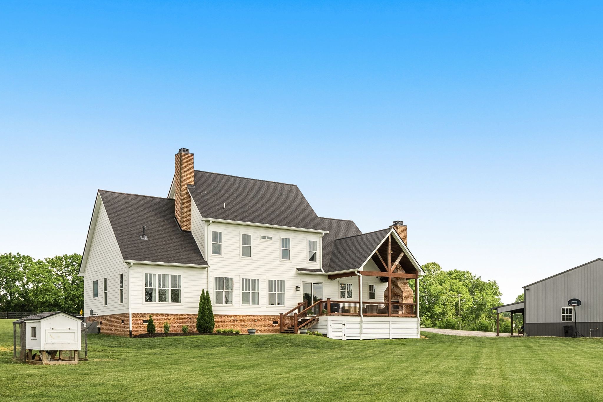 1253 Carters Creek Pike