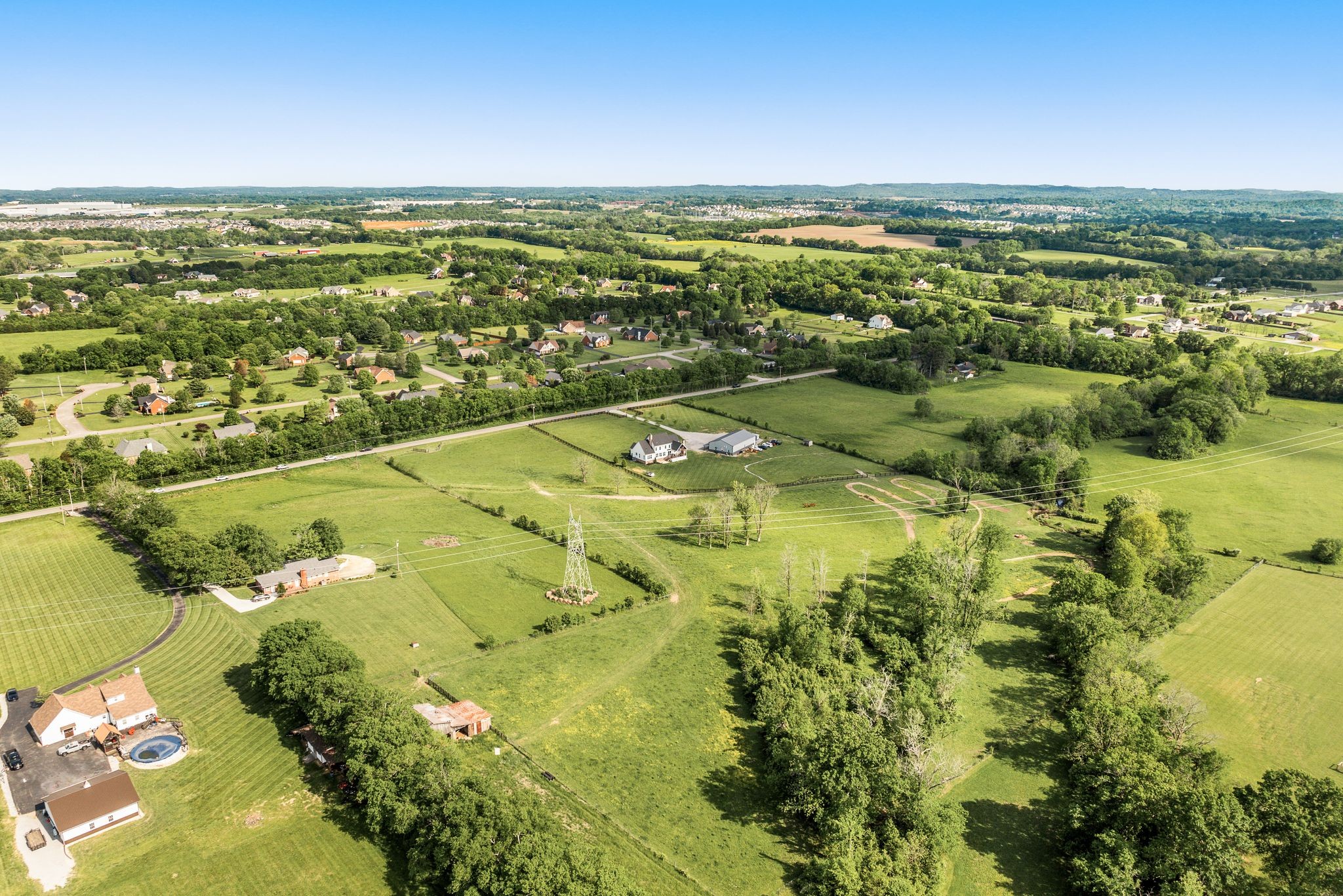 1253 Carters Creek Pike