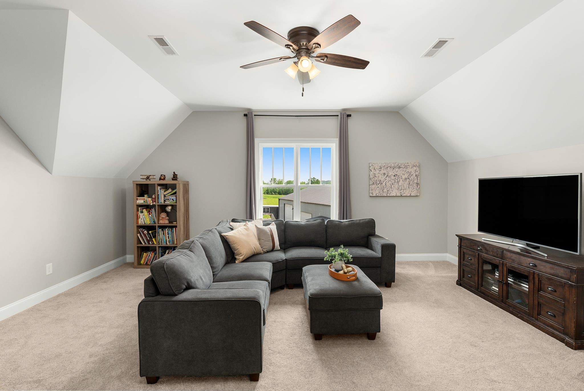 1253 Carters Creek Pike