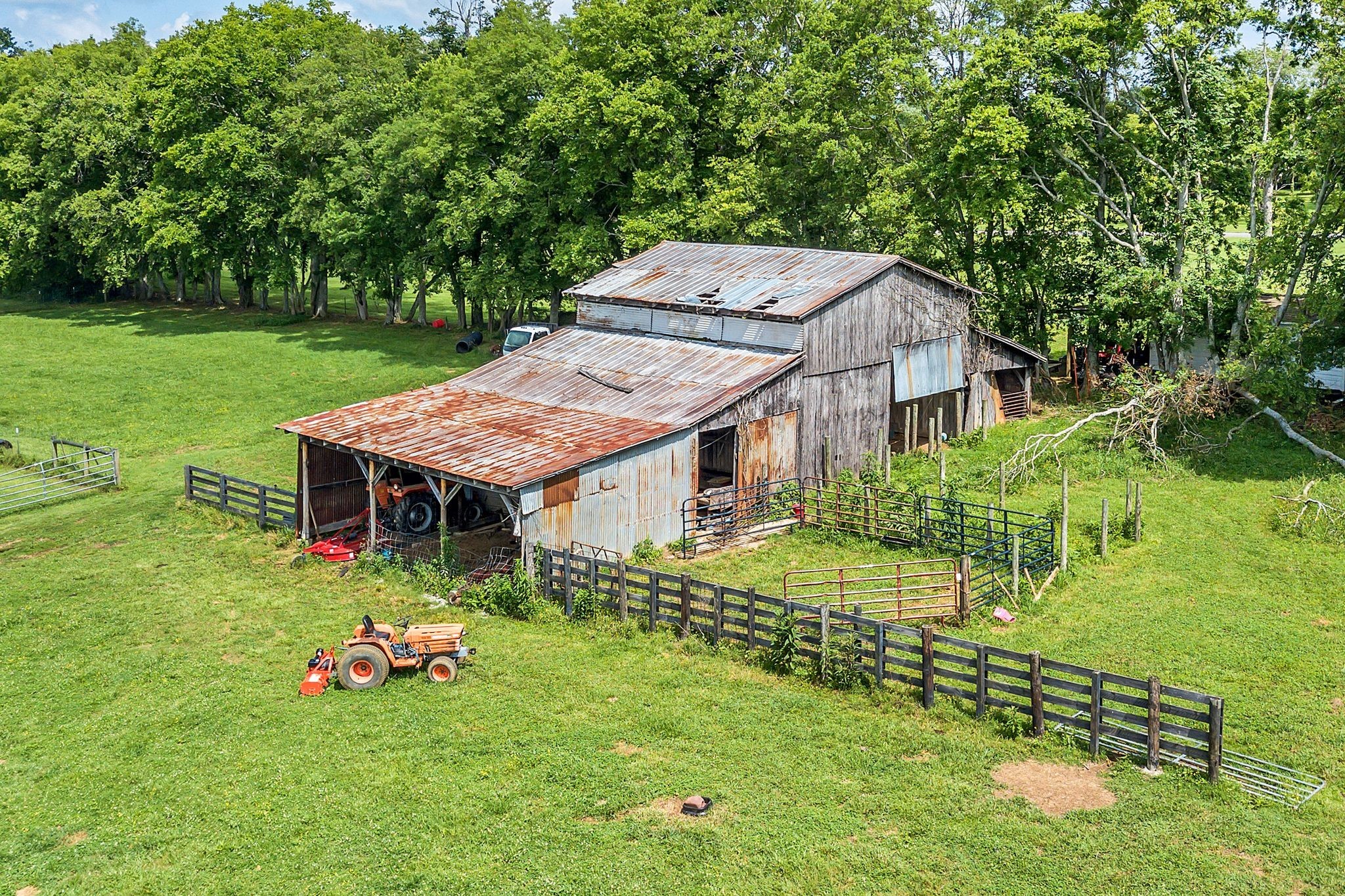 1253 Carters Creek Pike