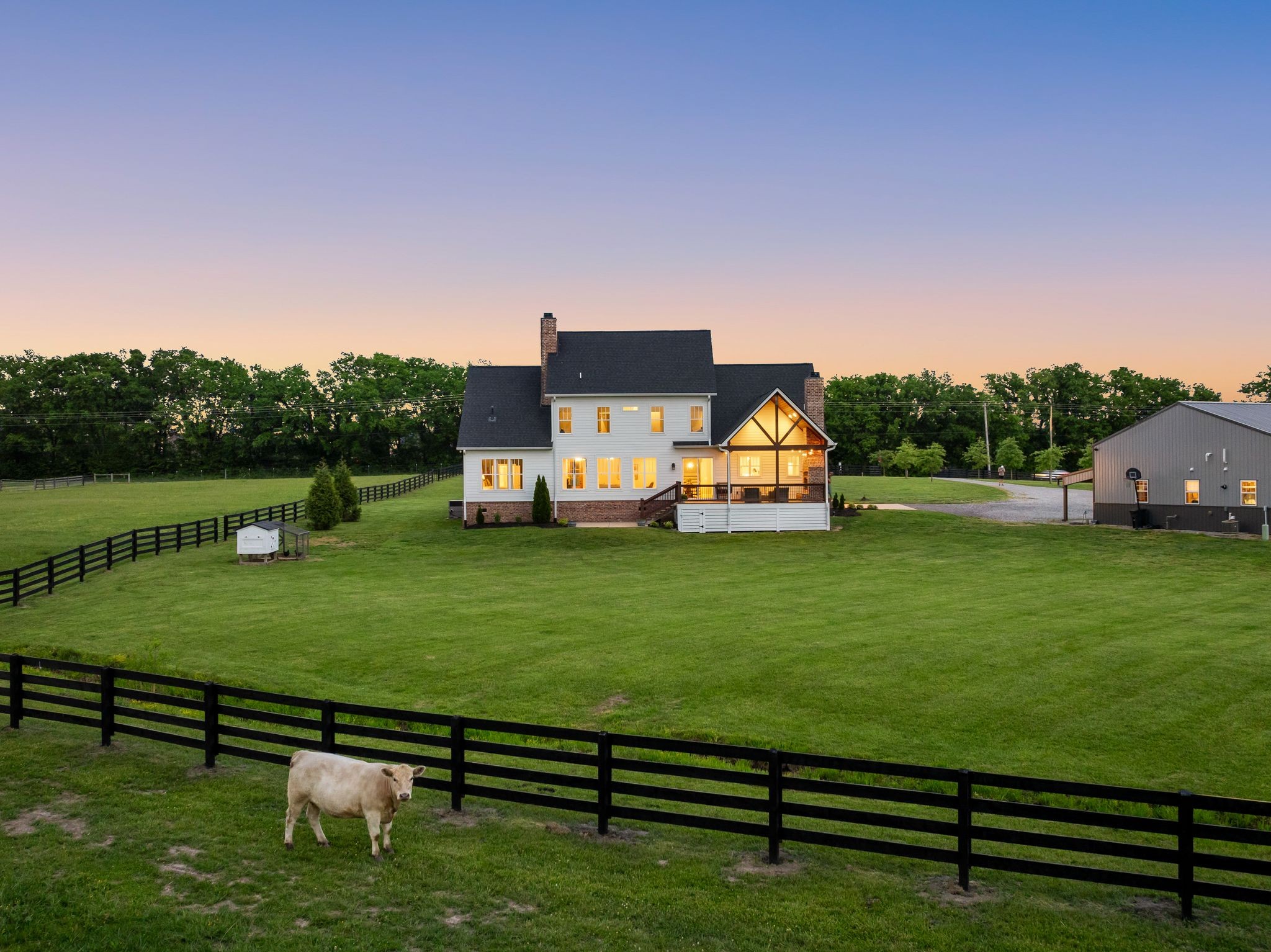 1253 Carters Creek Pike