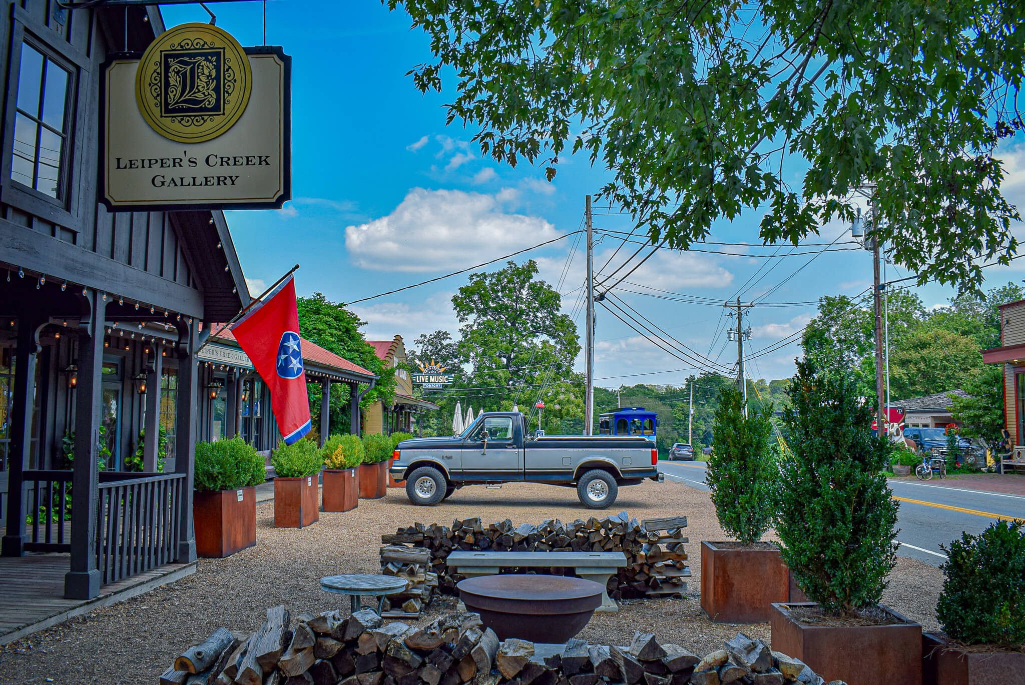 1253 Carters Creek Pike