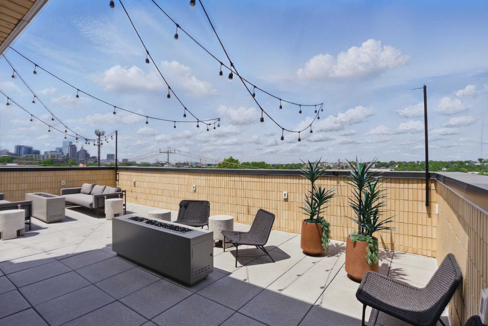 245 Hermitage Avenue Unit: 205