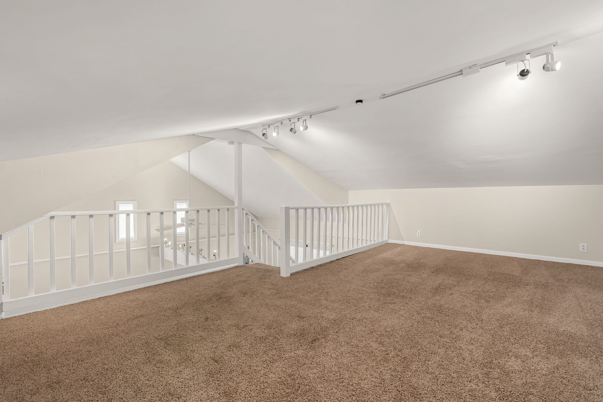 4501 Nevada Ave