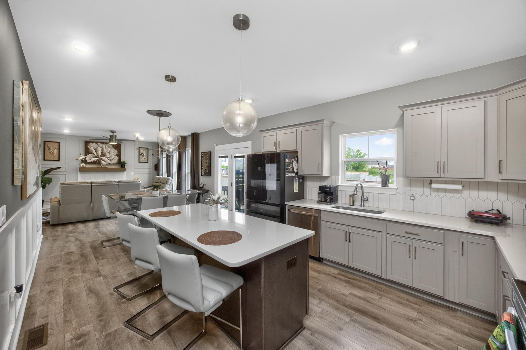 203 Strongpoint Dr
