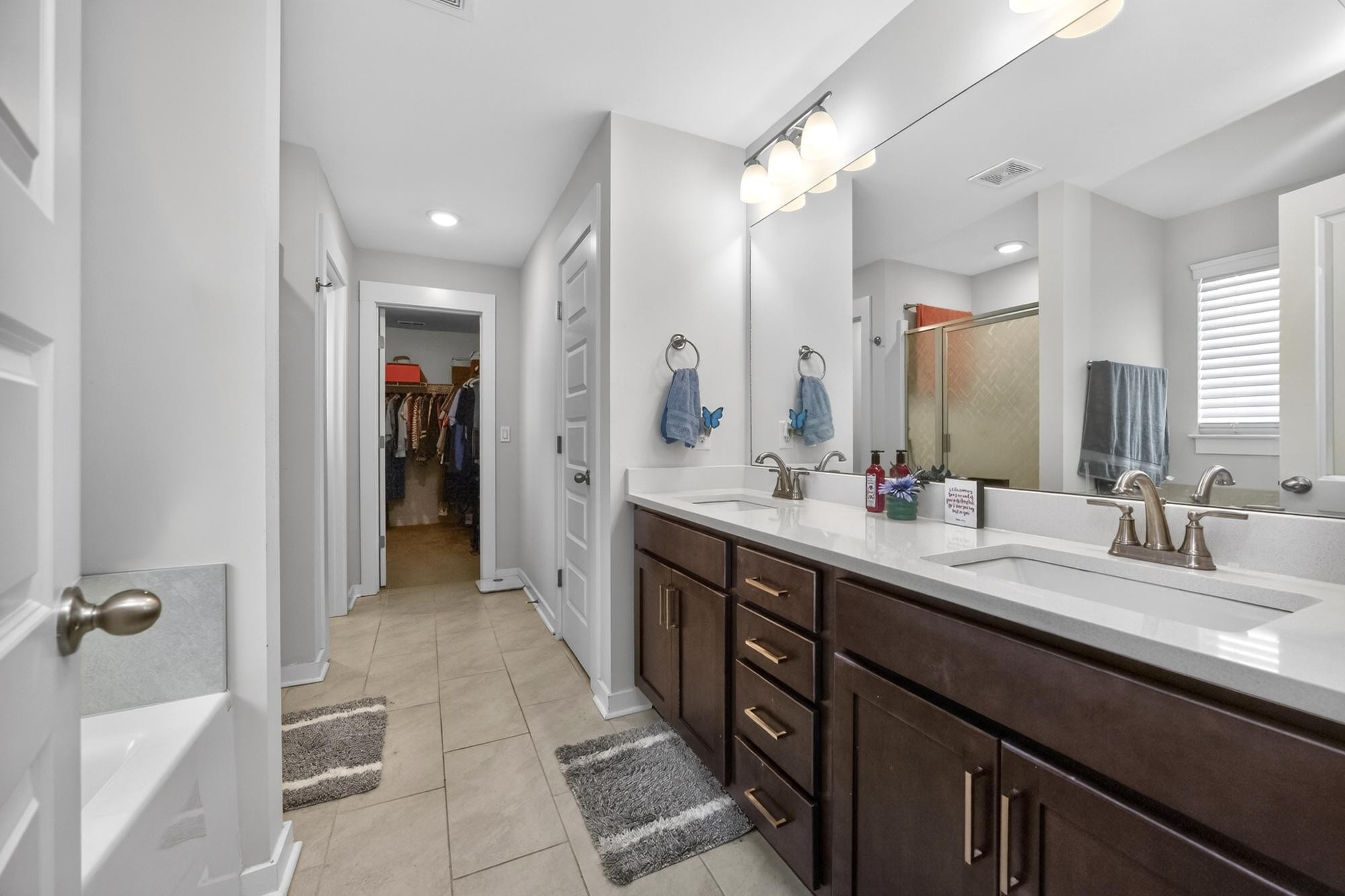 203 Strongpoint Dr