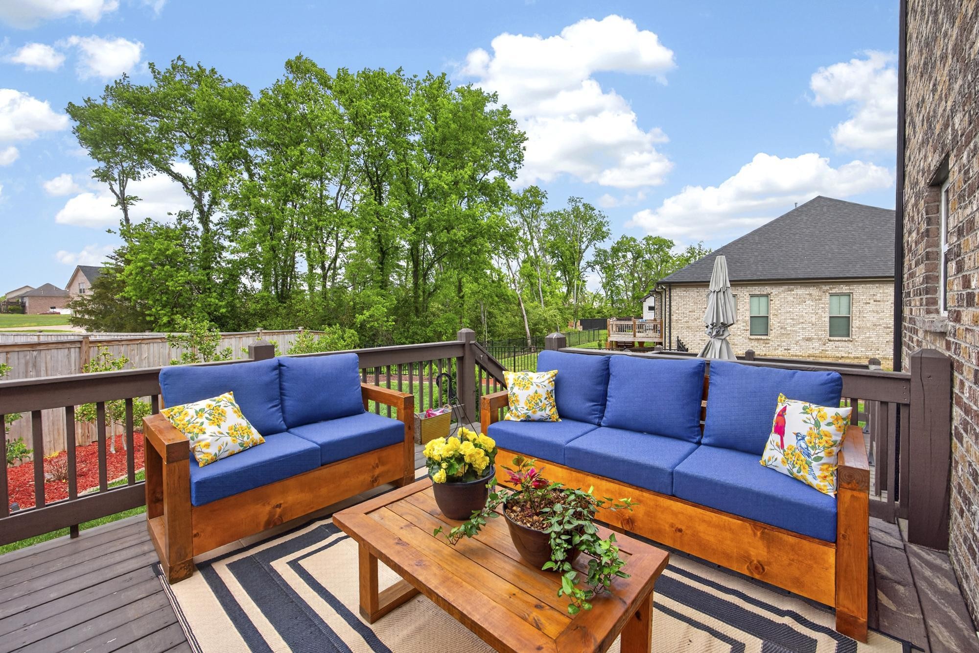203 Strongpoint Dr