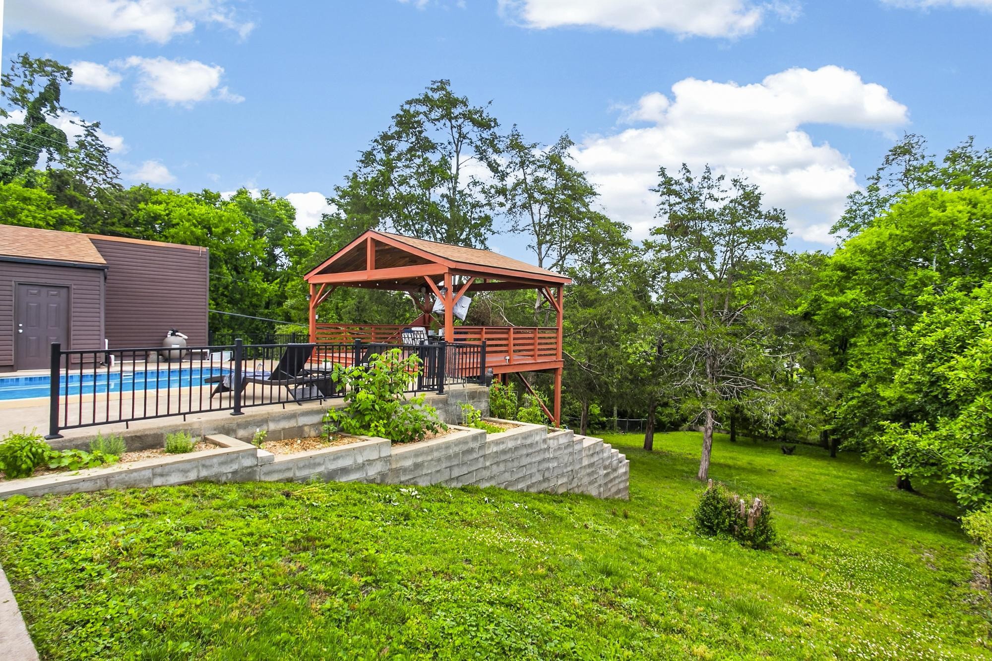 7044 Bonnavent Dr