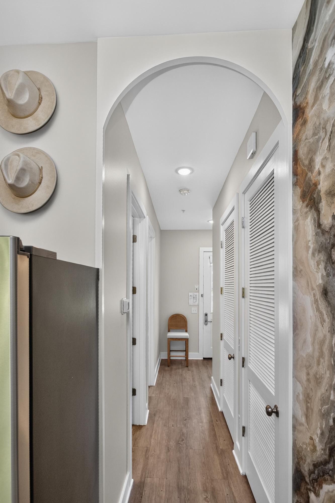 1012C 18th Ave, S Unit: 3