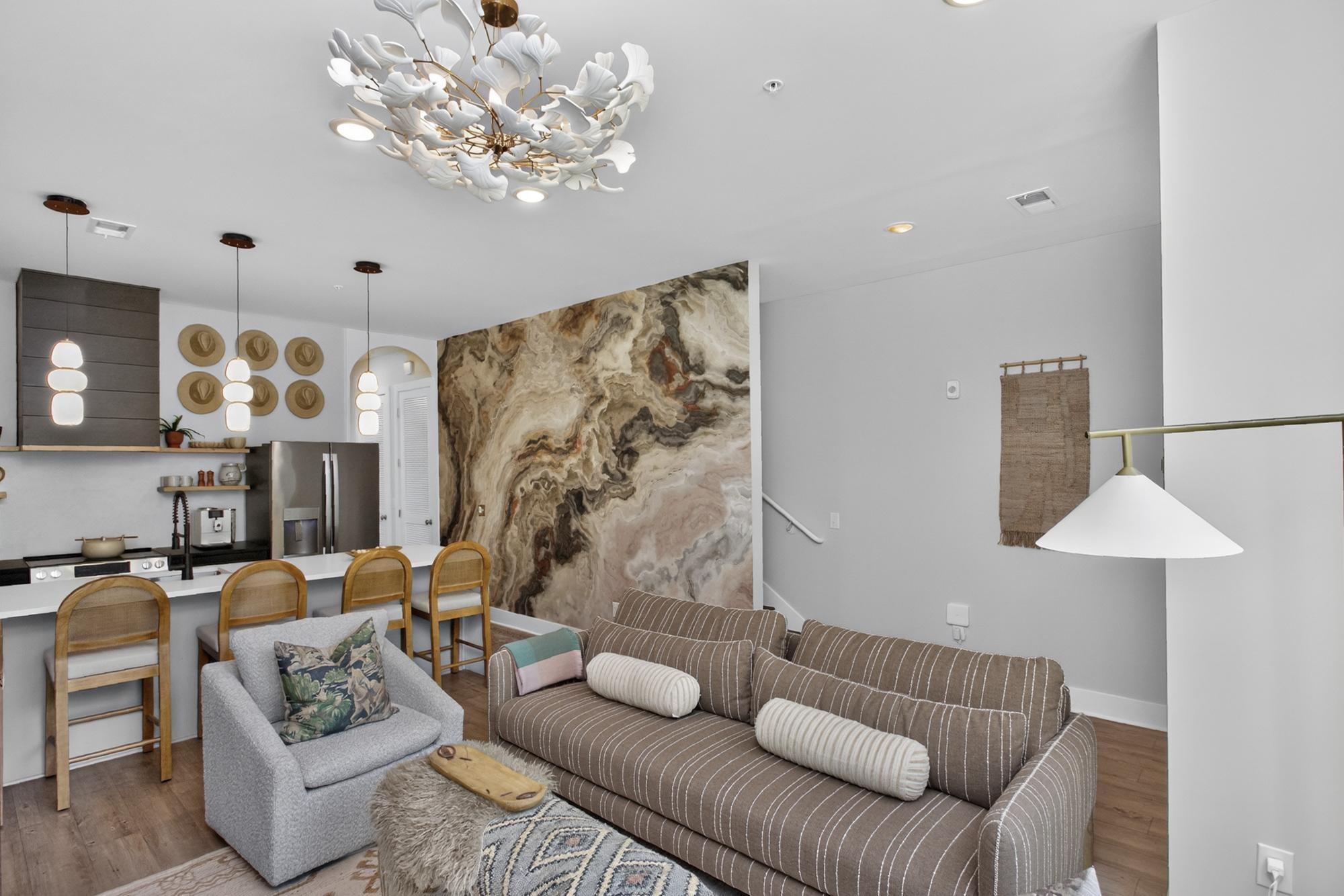 1012C 18th Ave, S Unit: 3