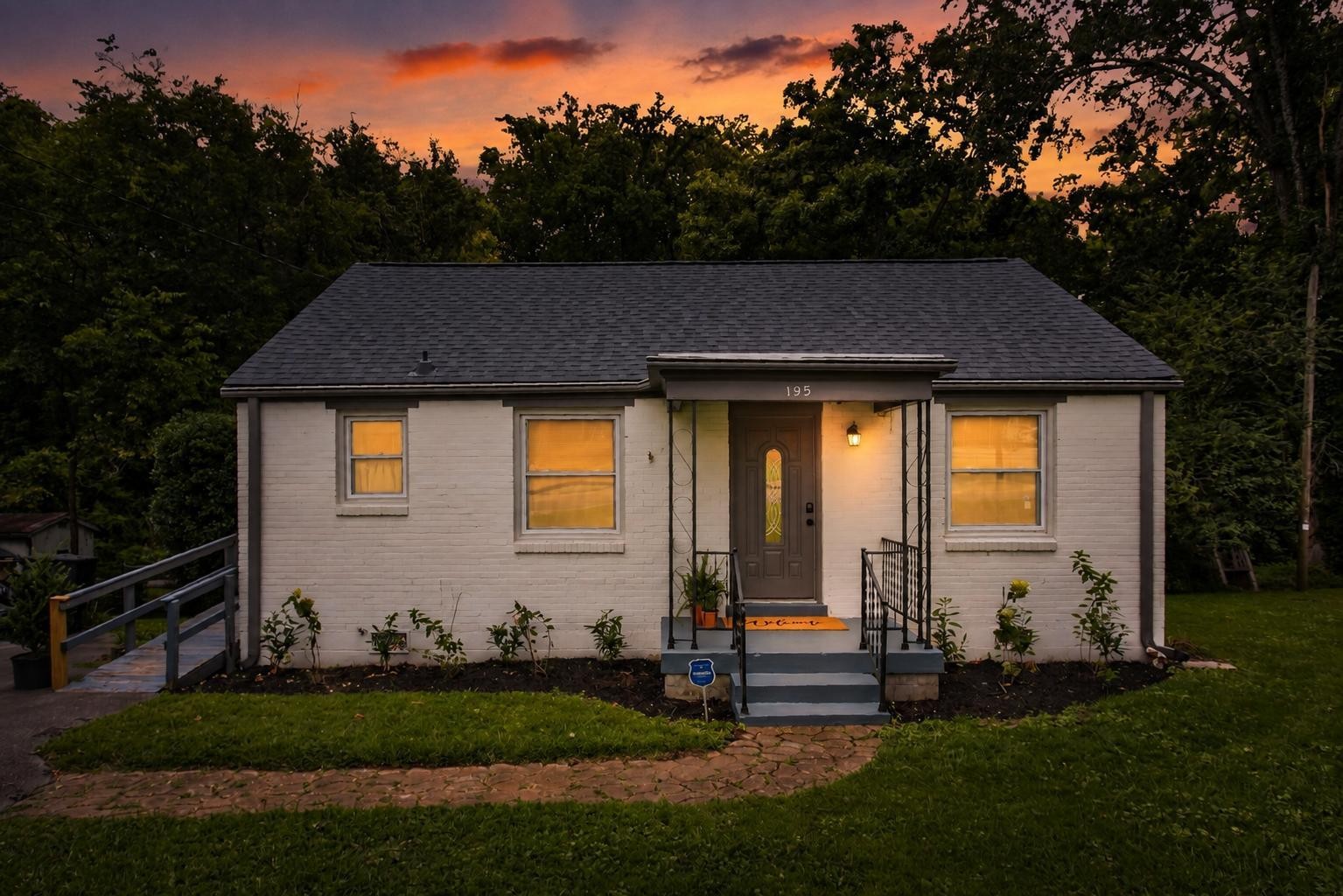 195 Graylynn Dr