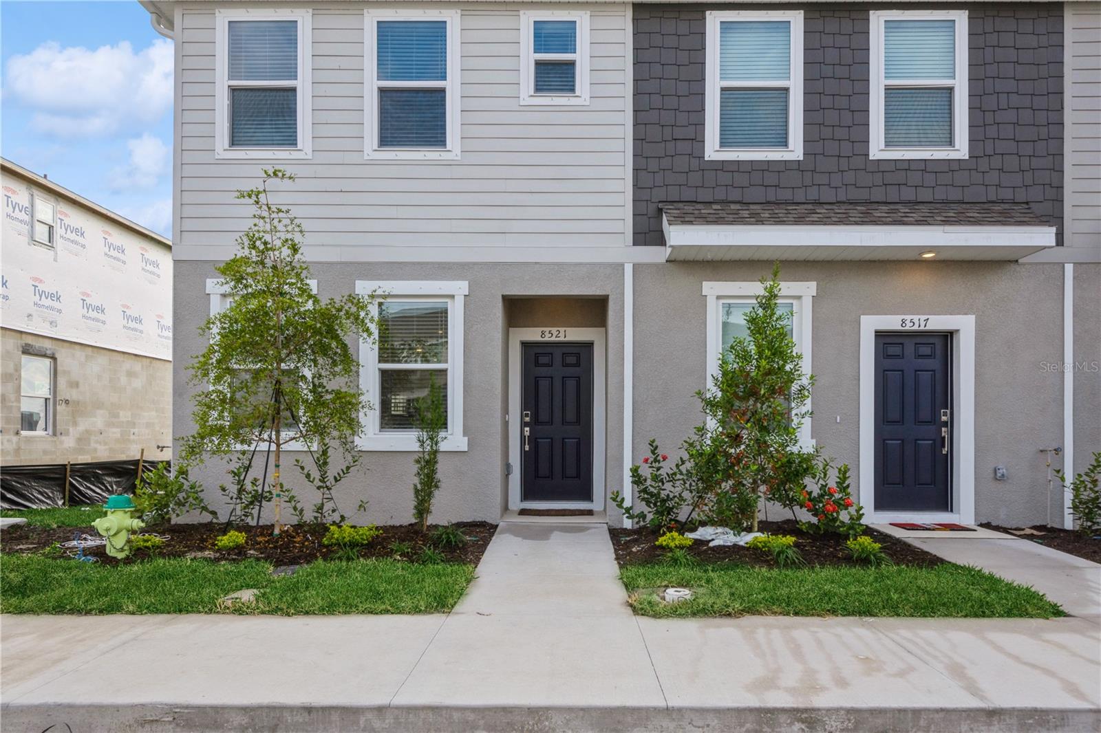 8521 DAYBREAK STREET