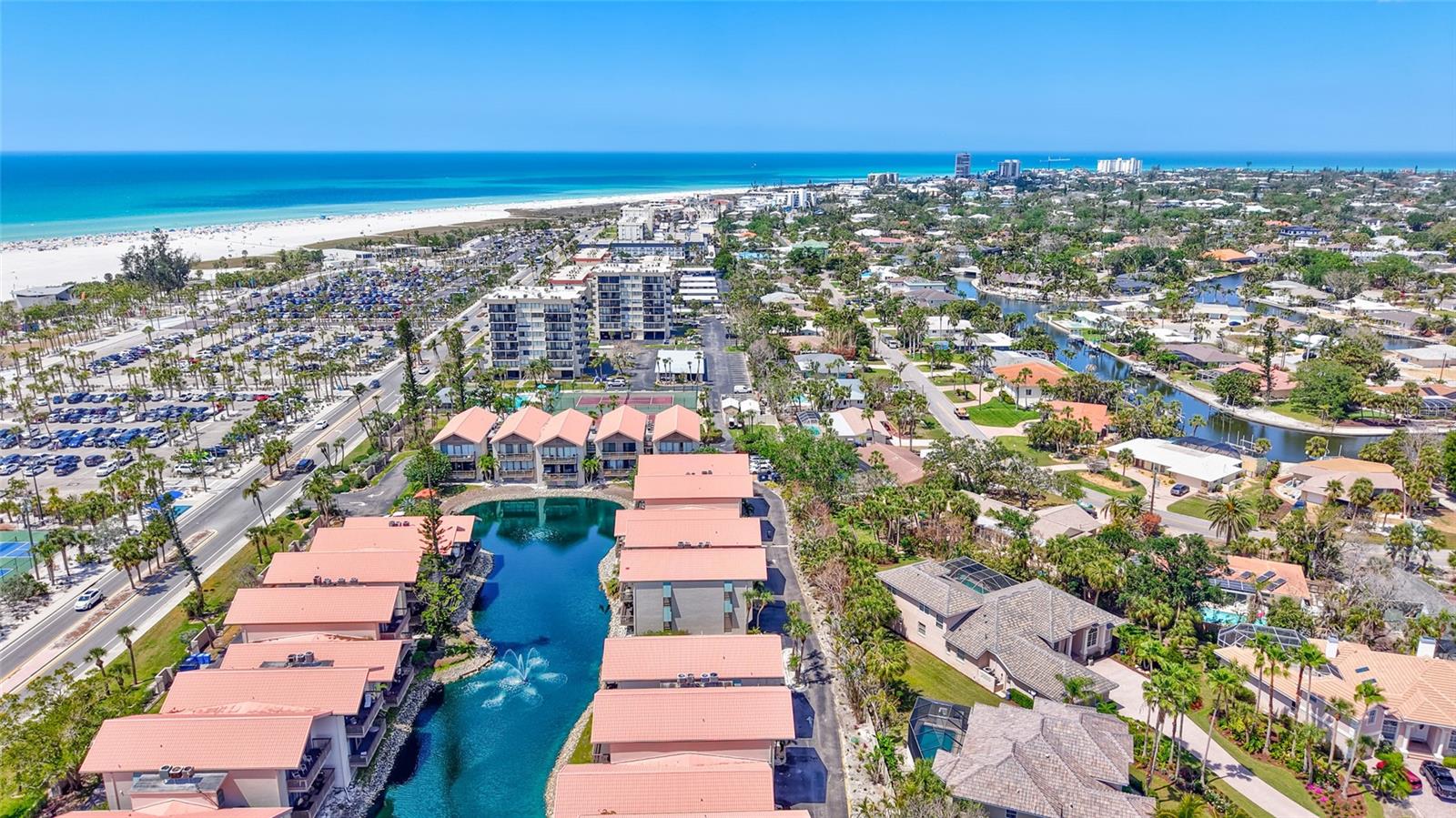 1113 LAKE HOUSE CIR #C110