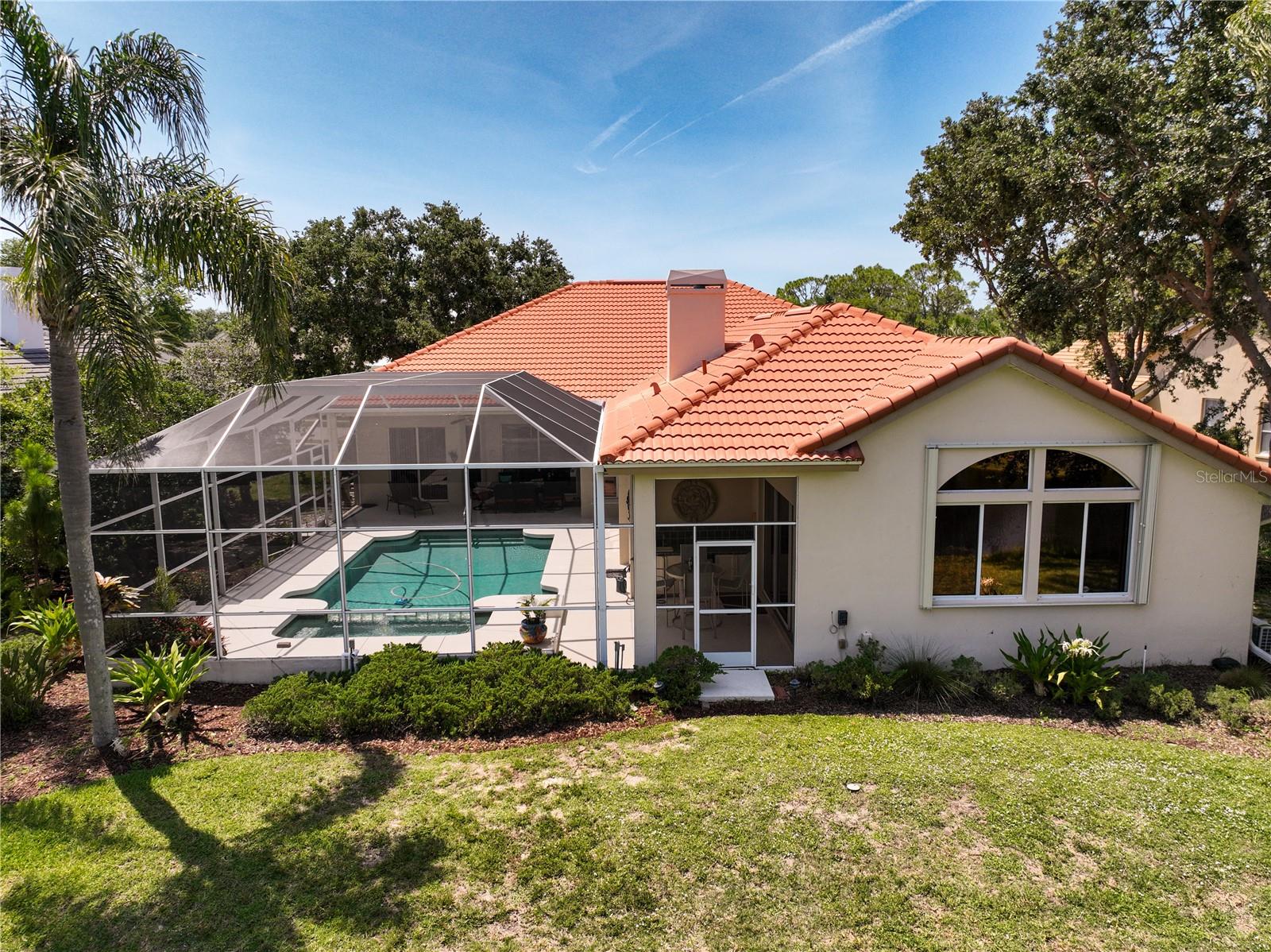766 SHADOW BAY WAY