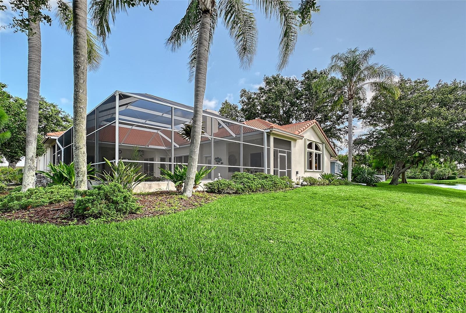766 SHADOW BAY WAY