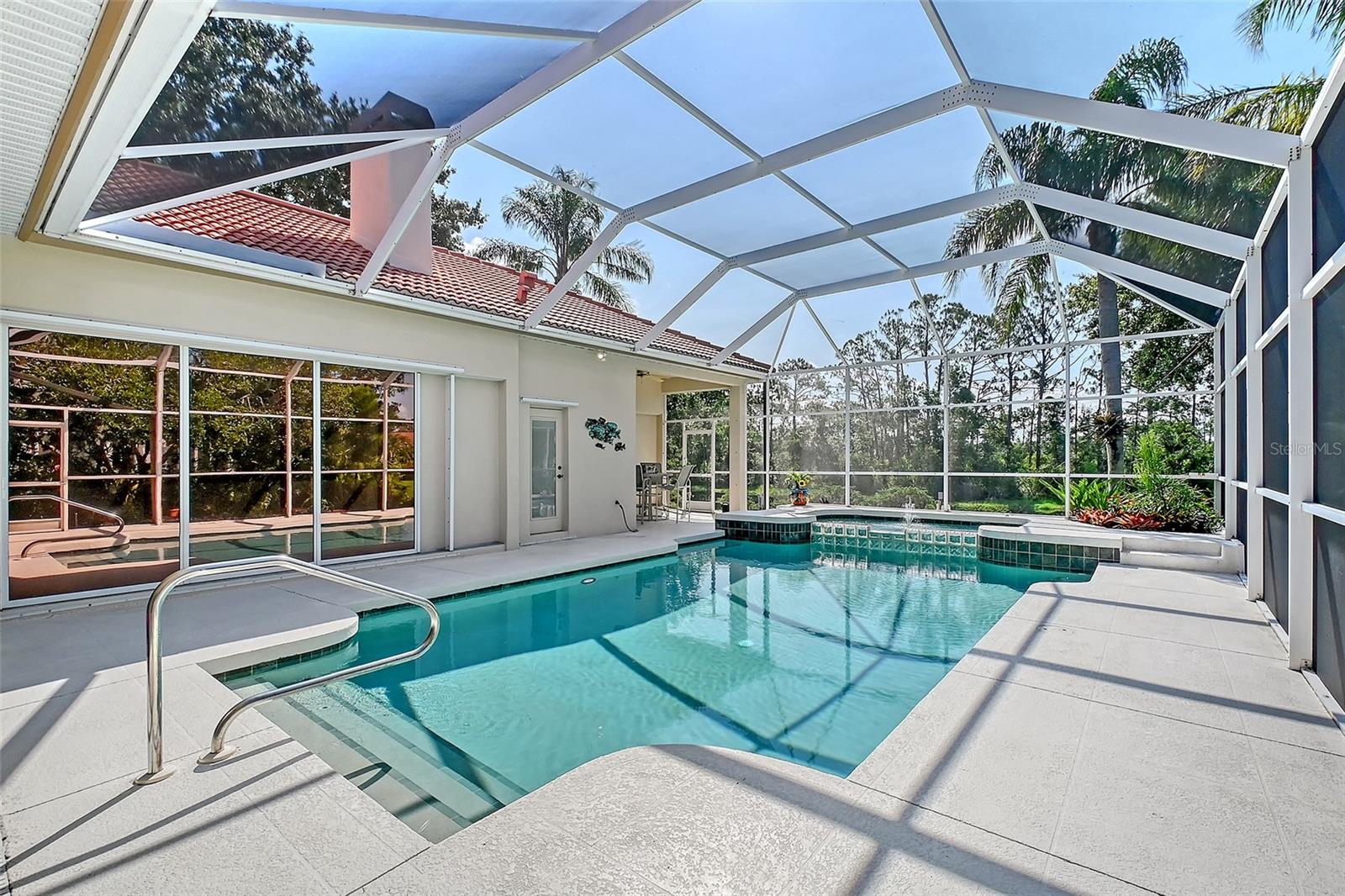 766 SHADOW BAY WAY