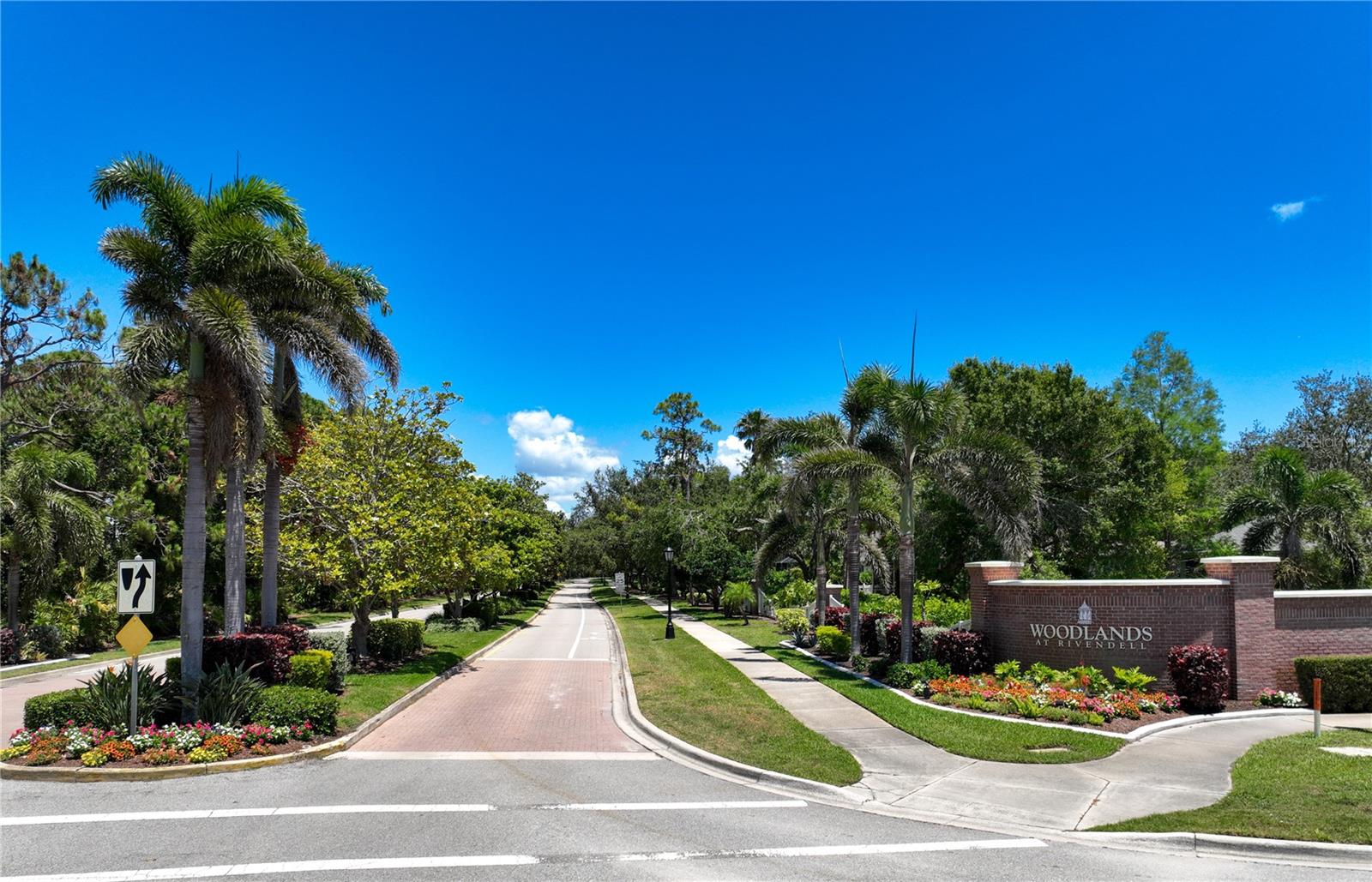 766 SHADOW BAY WAY