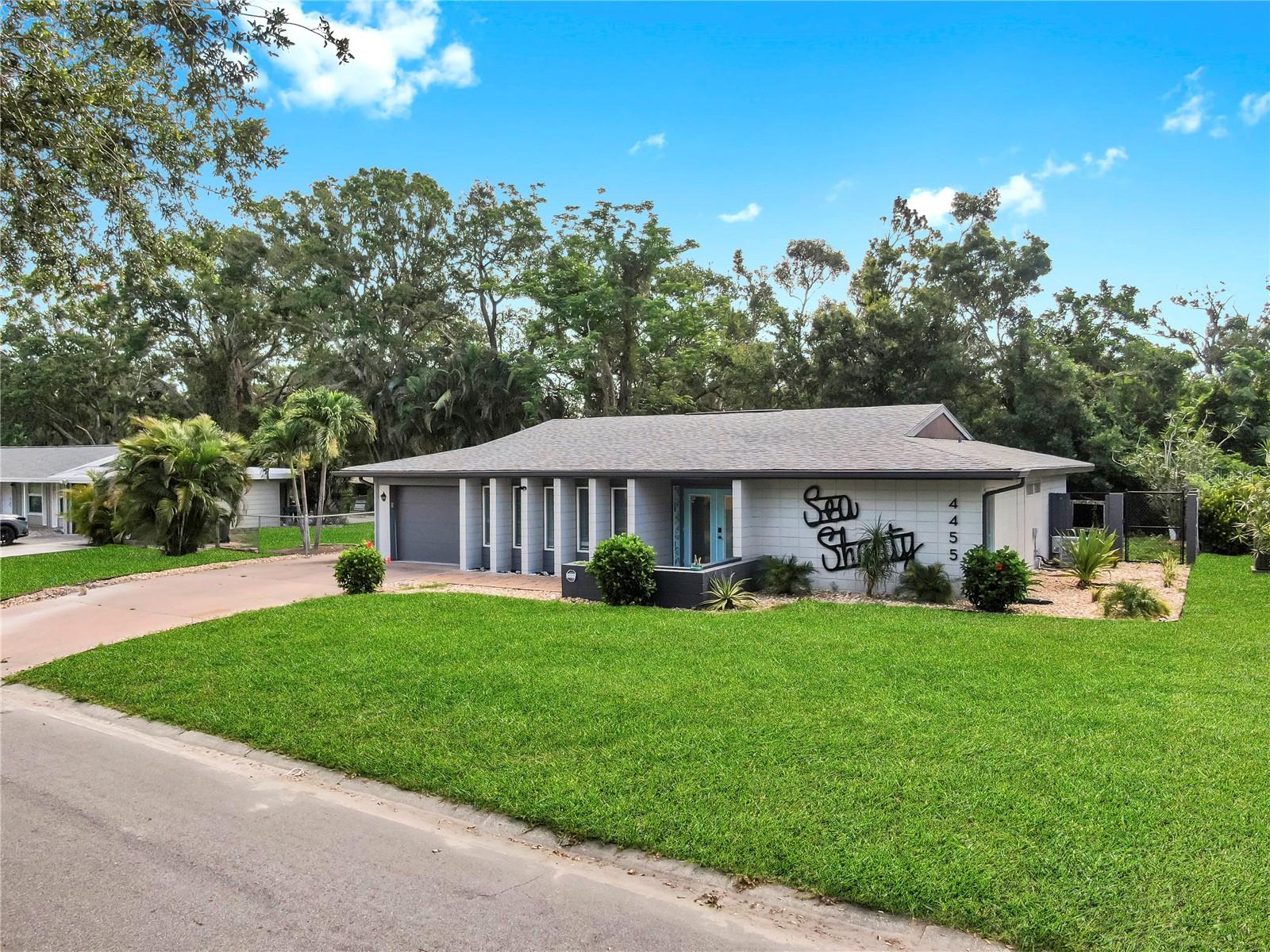 4455 EMERALD RIDGE DR