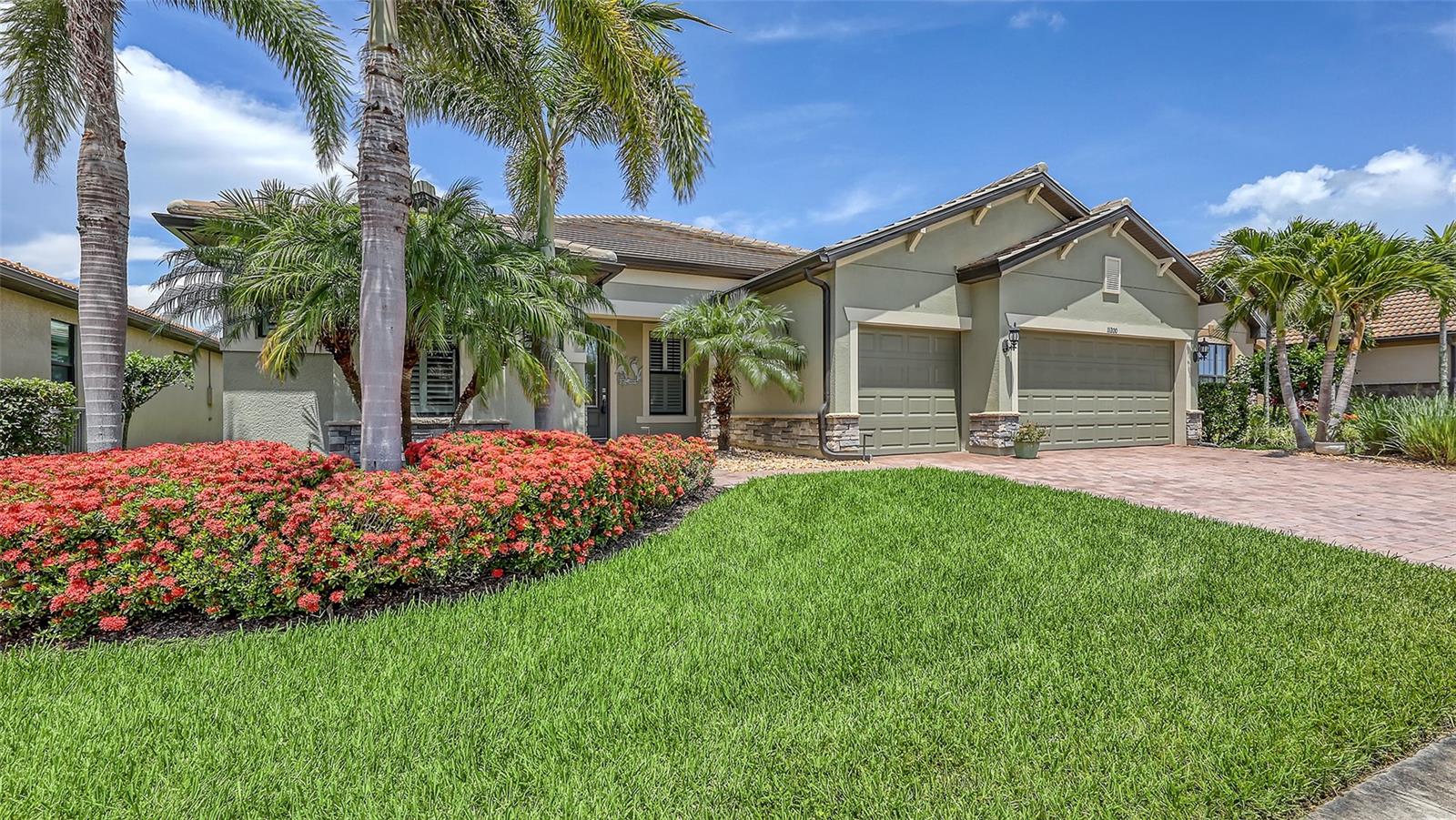11200 WHIMBREL LN